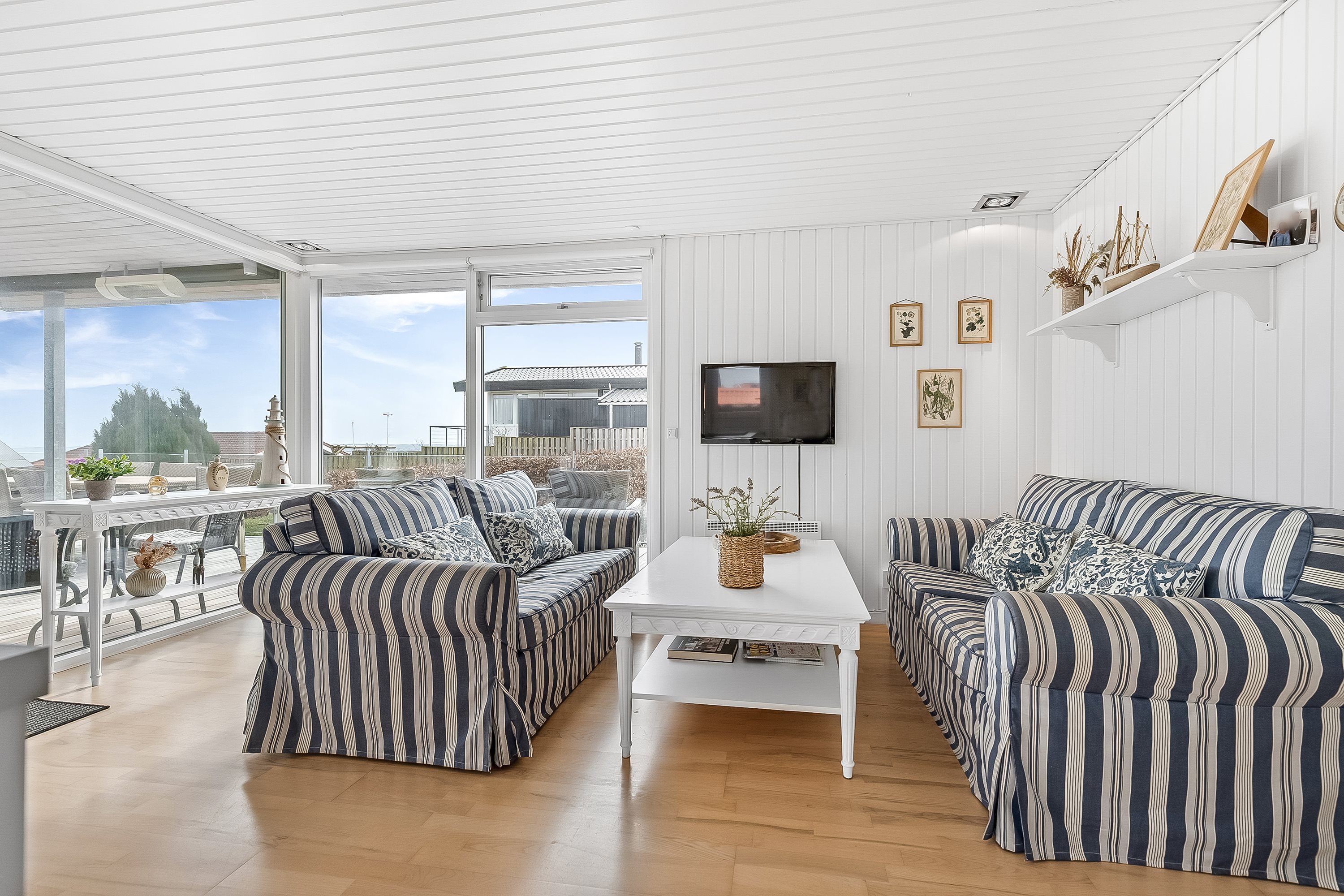 Fremhævet stue billede i fuldskærmstilstand. Billede af Violvej 5, Mørkholt, 7080 Børkop