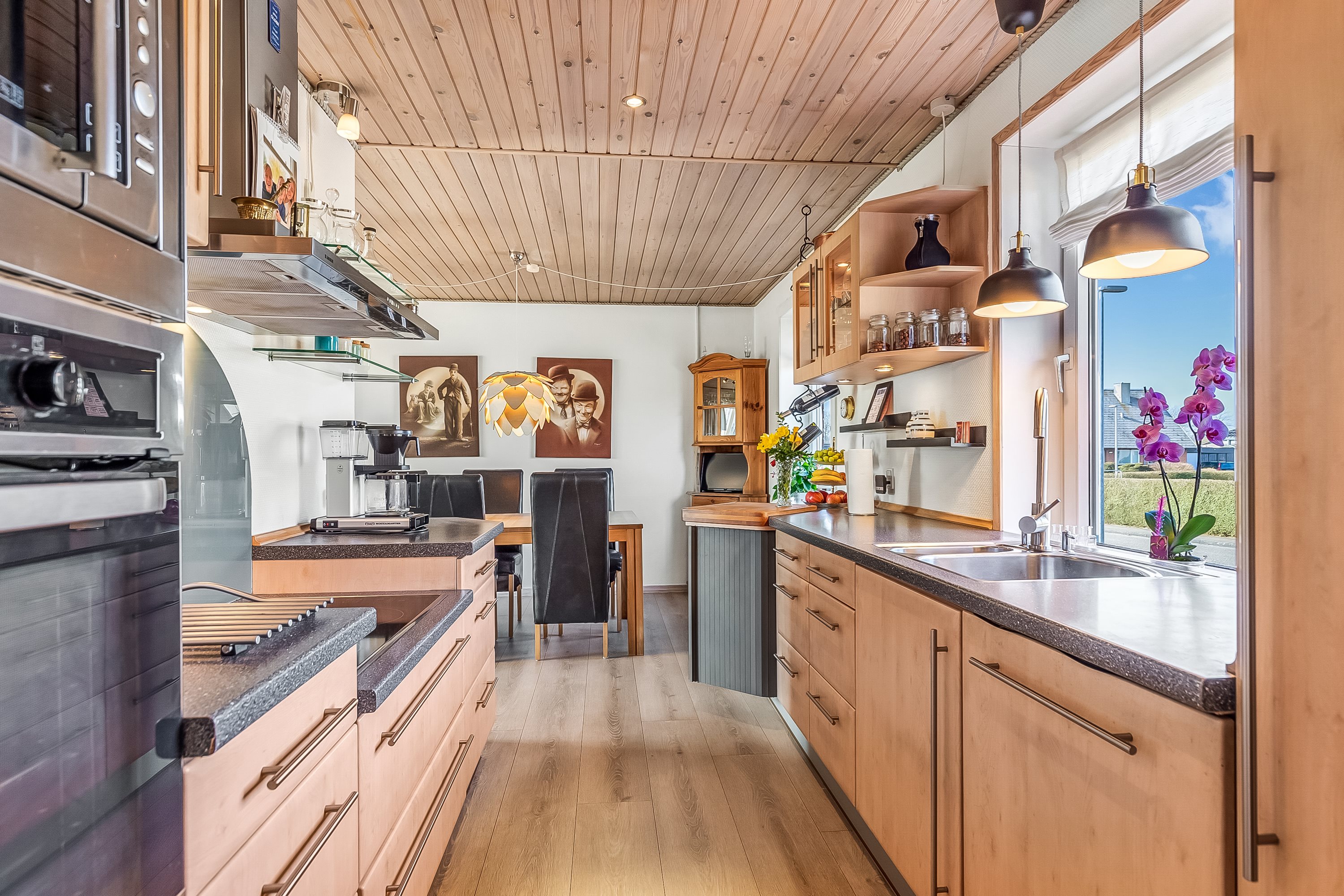 Fremhævet køkken billede i fuldskærmstilstand. Billede af Damhusvej 3, Bramdrupdam, 6000 Kolding