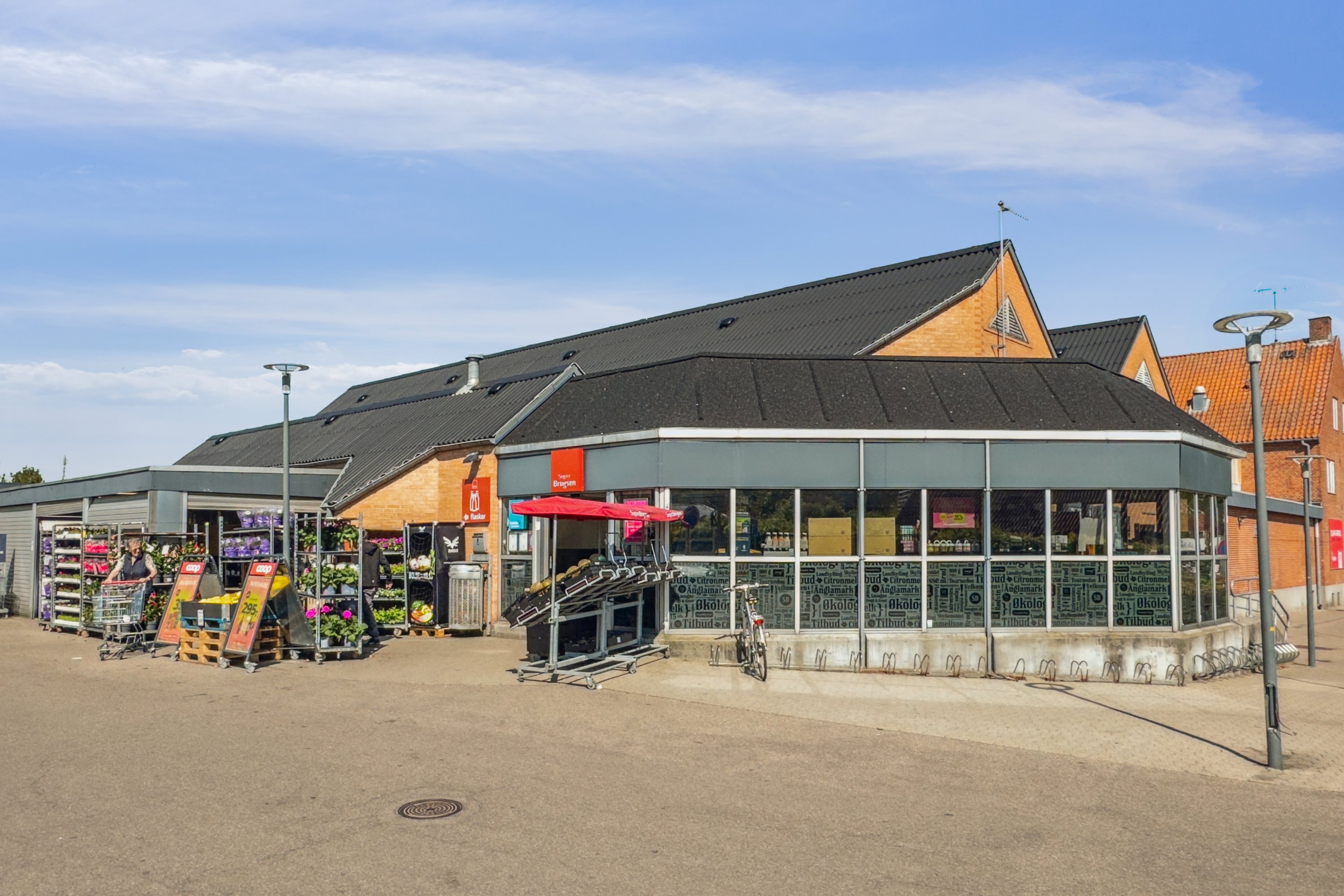 Fremhævet omgivelser billede i fuldskærmstilstand. Billede af Skovbrynet 2, 1. th., 4681 Herfølge