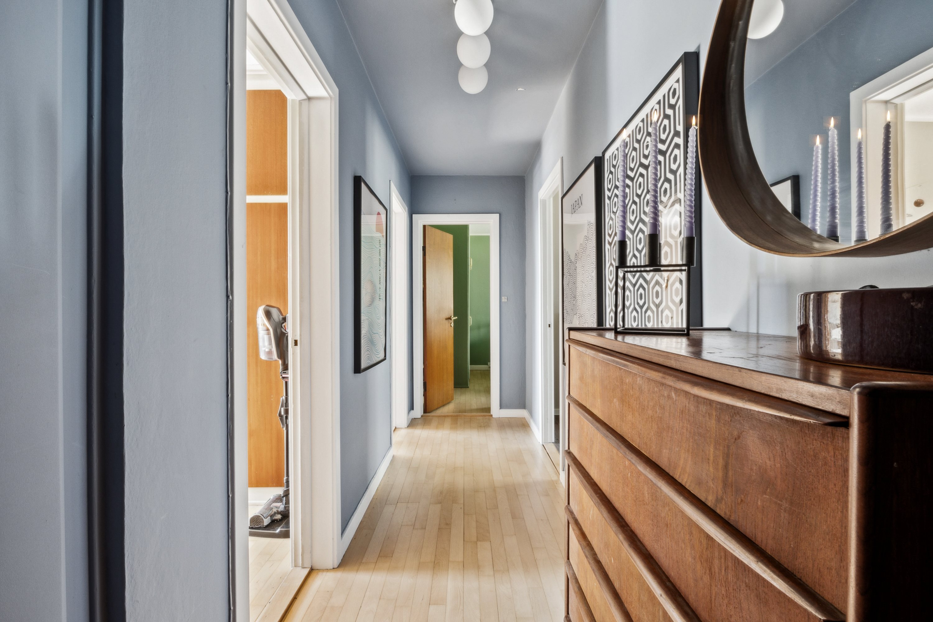 Fremhævet gang billede i fuldskærmstilstand. Billede af Skovbrynet 2, 1. th., 4681 Herfølge