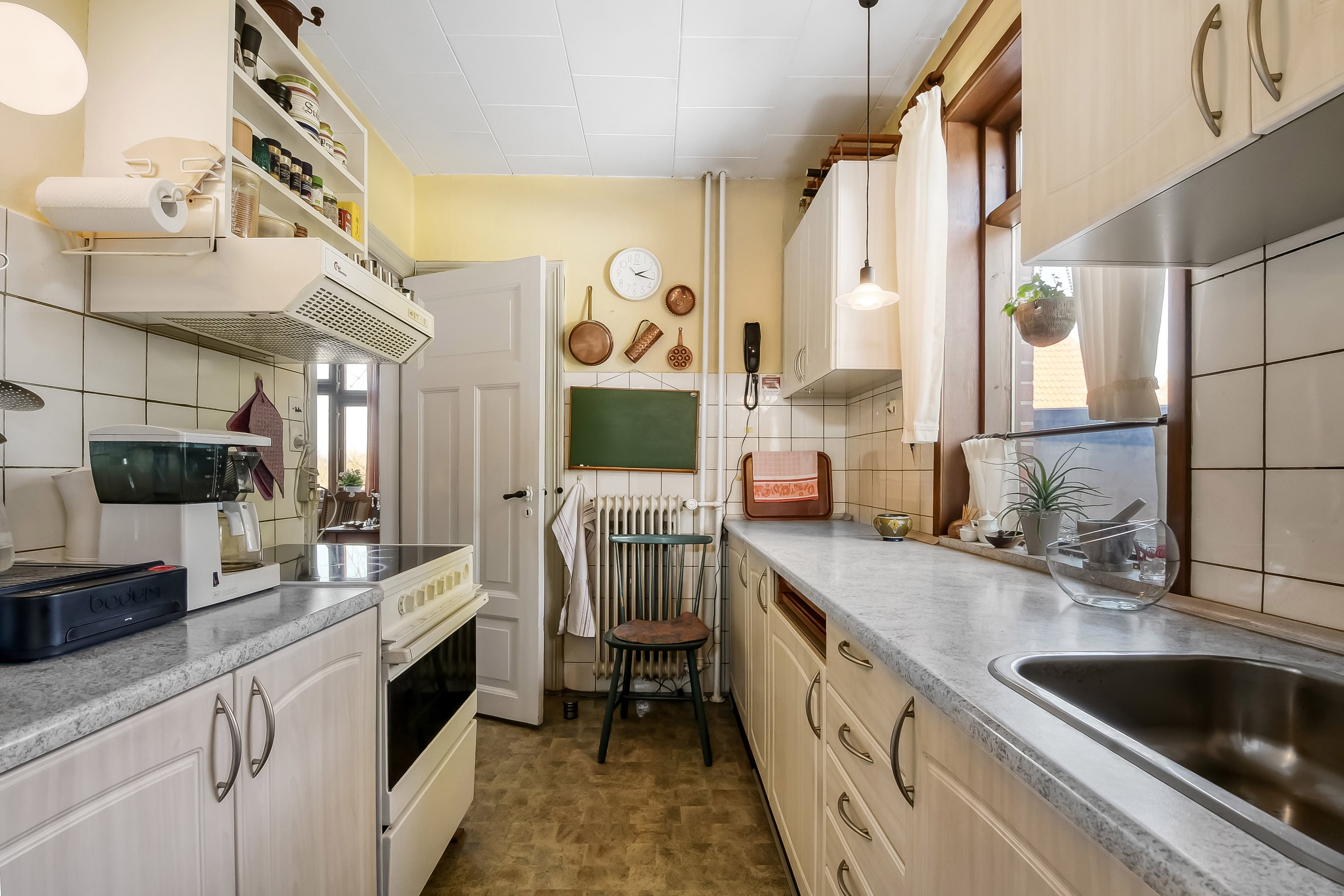 Fremhævet køkken billede i fuldskærmstilstand. Billede af Voldgade 11, 7600 Struer