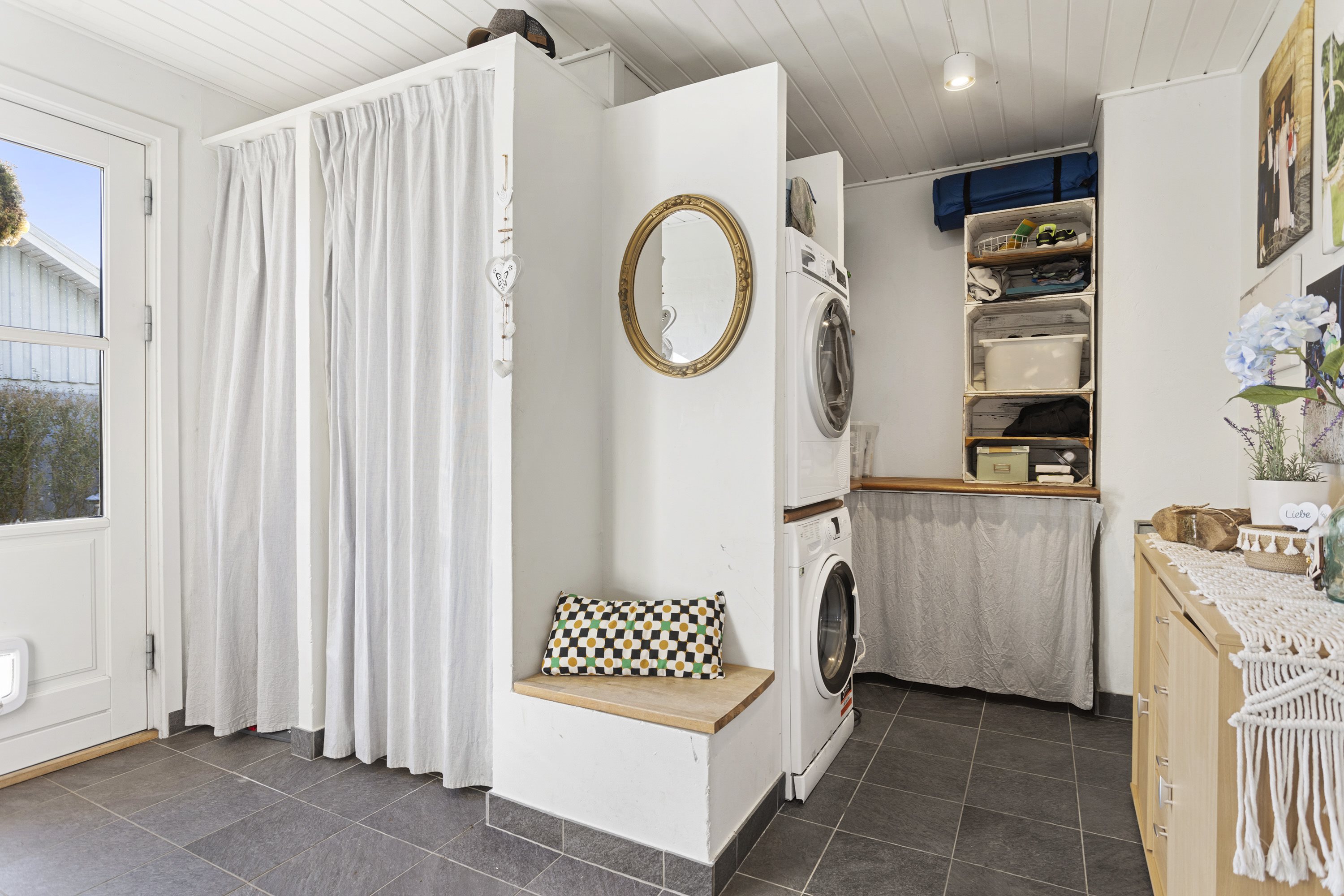 Fremhævet entré billede i fuldskærmstilstand. Billede af Stærevej 6, 9881 Bindslev