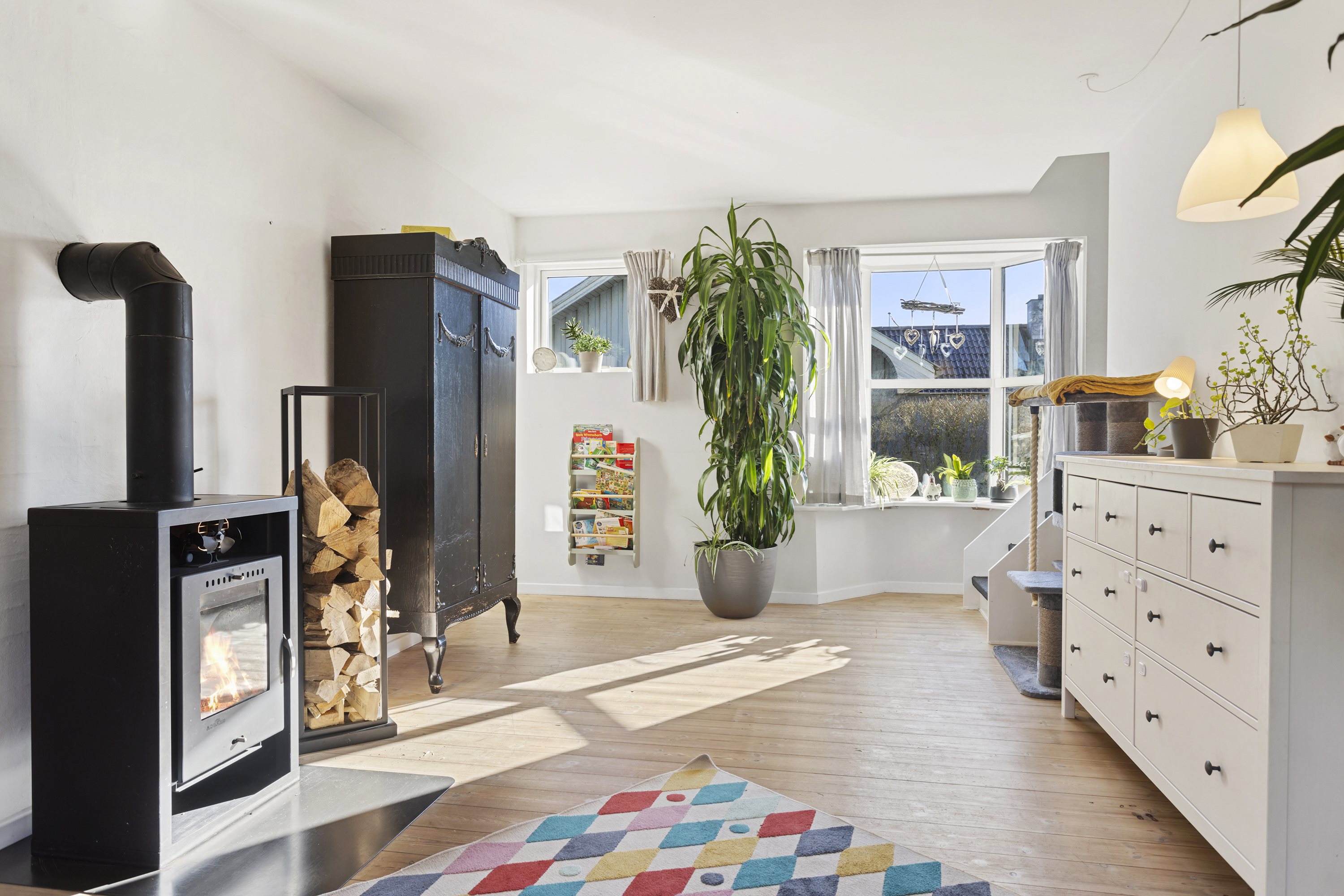 Fremhævet stue billede i fuldskærmstilstand. Billede af Stærevej 6, 9881 Bindslev