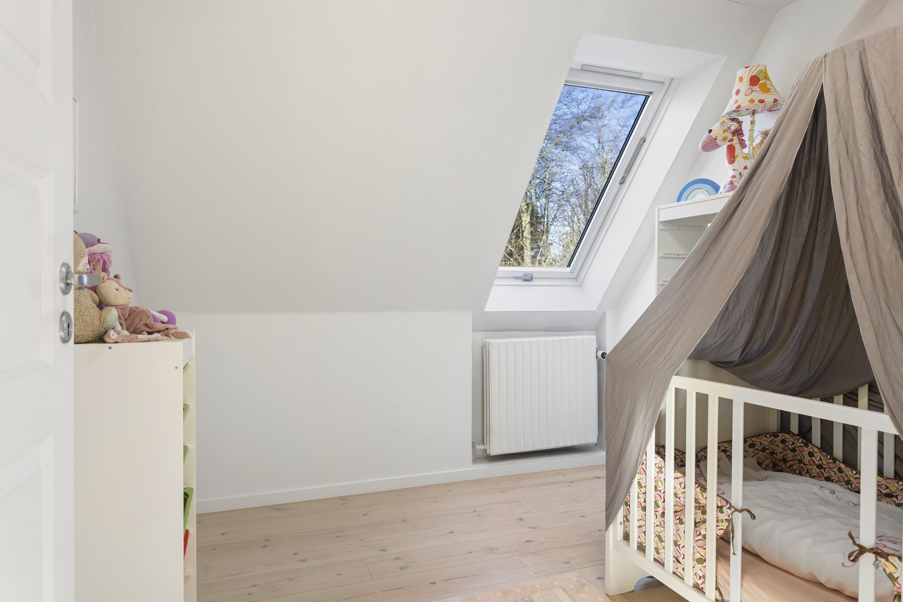 Fremhævet værelse billede i fuldskærmstilstand. Billede af Stærevej 6, 9881 Bindslev