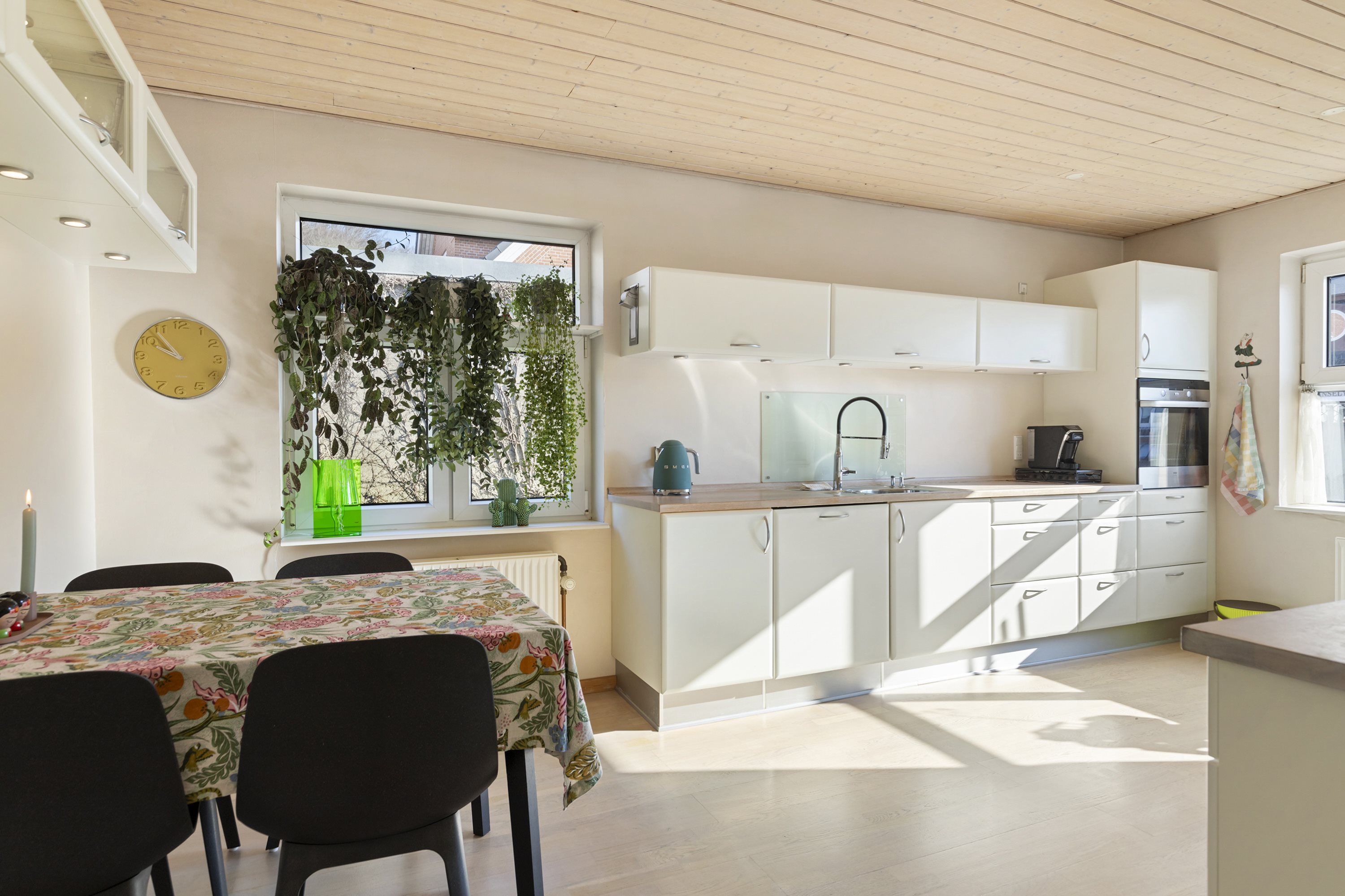 Miniaturebillede 2: køkken. Billede af Ane Dams Gade 20, 9400 Nørresundby