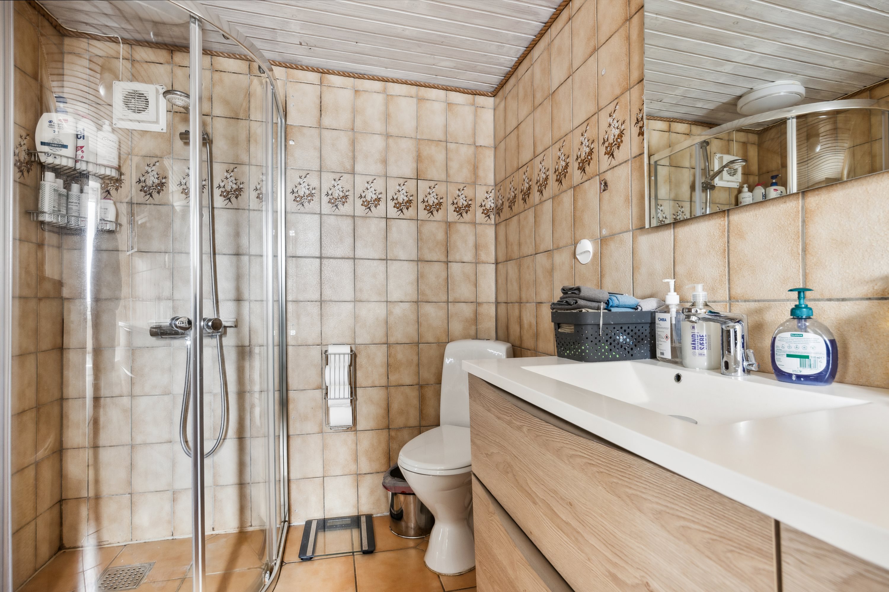 Fremhævet badeværelse billede i fuldskærmstilstand. Billede af Mejerivej 7, Mejlby, 9610 Nørager