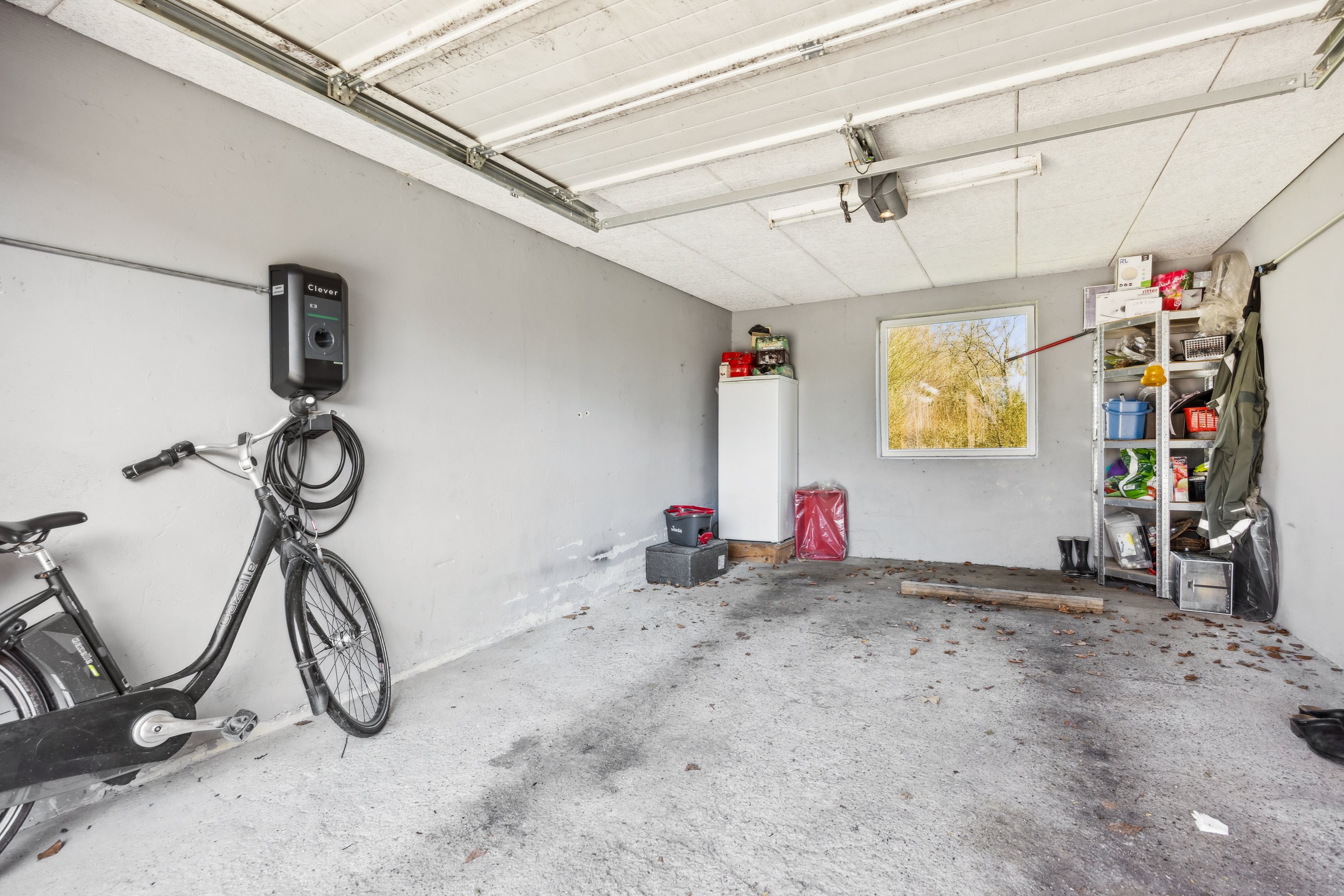 Fremhævet garage billede i fuldskærmstilstand. Billede af Mejerivej 7, Mejlby, 9610 Nørager