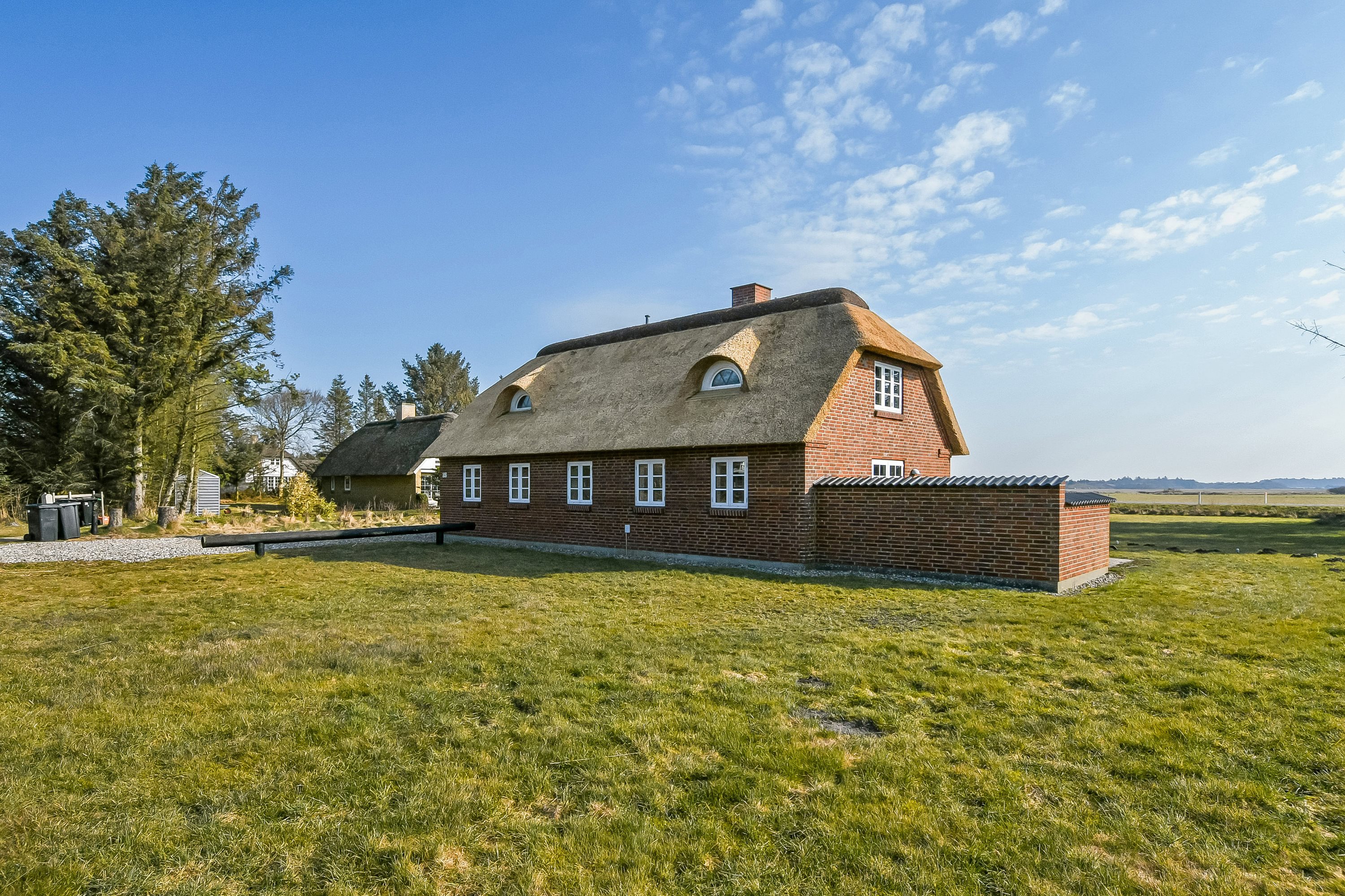 Fremhævet  billede i fuldskærmstilstand. Billede af Knakvej 26, Vedersø, 6990 Ulfborg