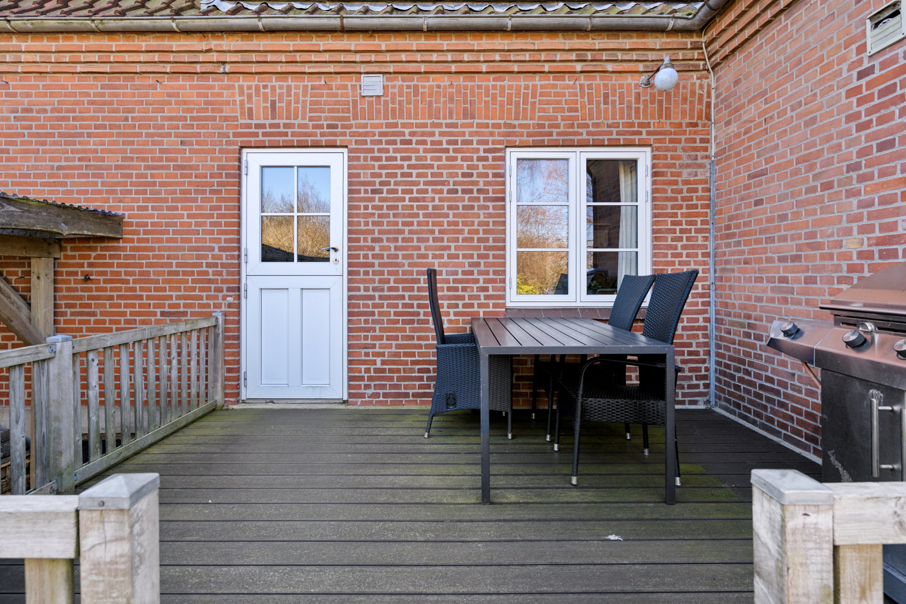 Fremhævet udendørs billede i fuldskærmstilstand. Billede af Odensevej 14, Verninge, 5690 Tommerup