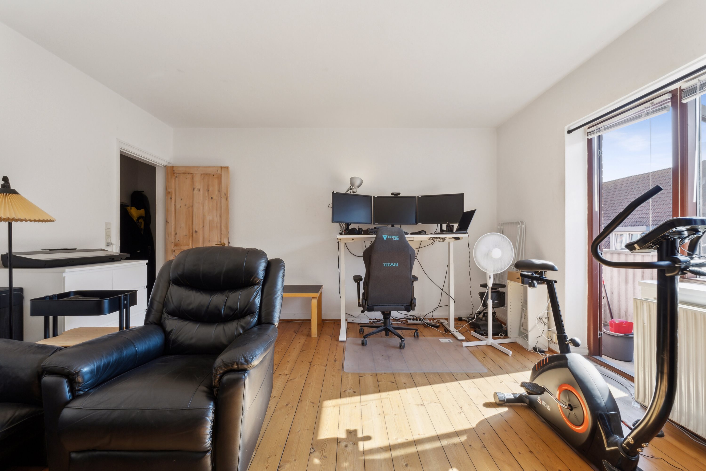 Fremhævet stue billede i fuldskærmstilstand. Billede af Schacksgade 30, 2. tv., 5000 Odense C