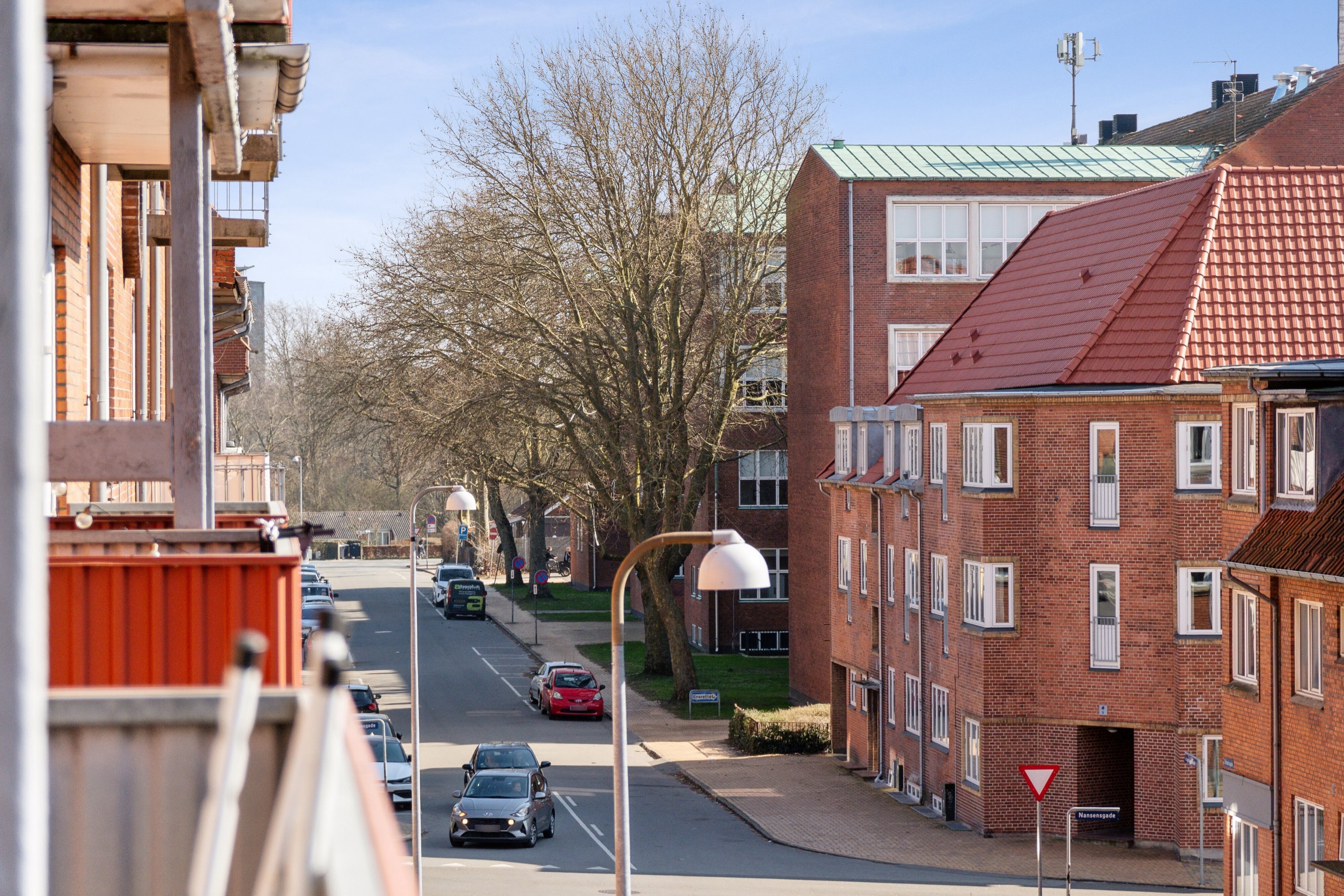 Fremhævet udendørs billede i fuldskærmstilstand. Billede af Schacksgade 30, 2. tv., 5000 Odense C