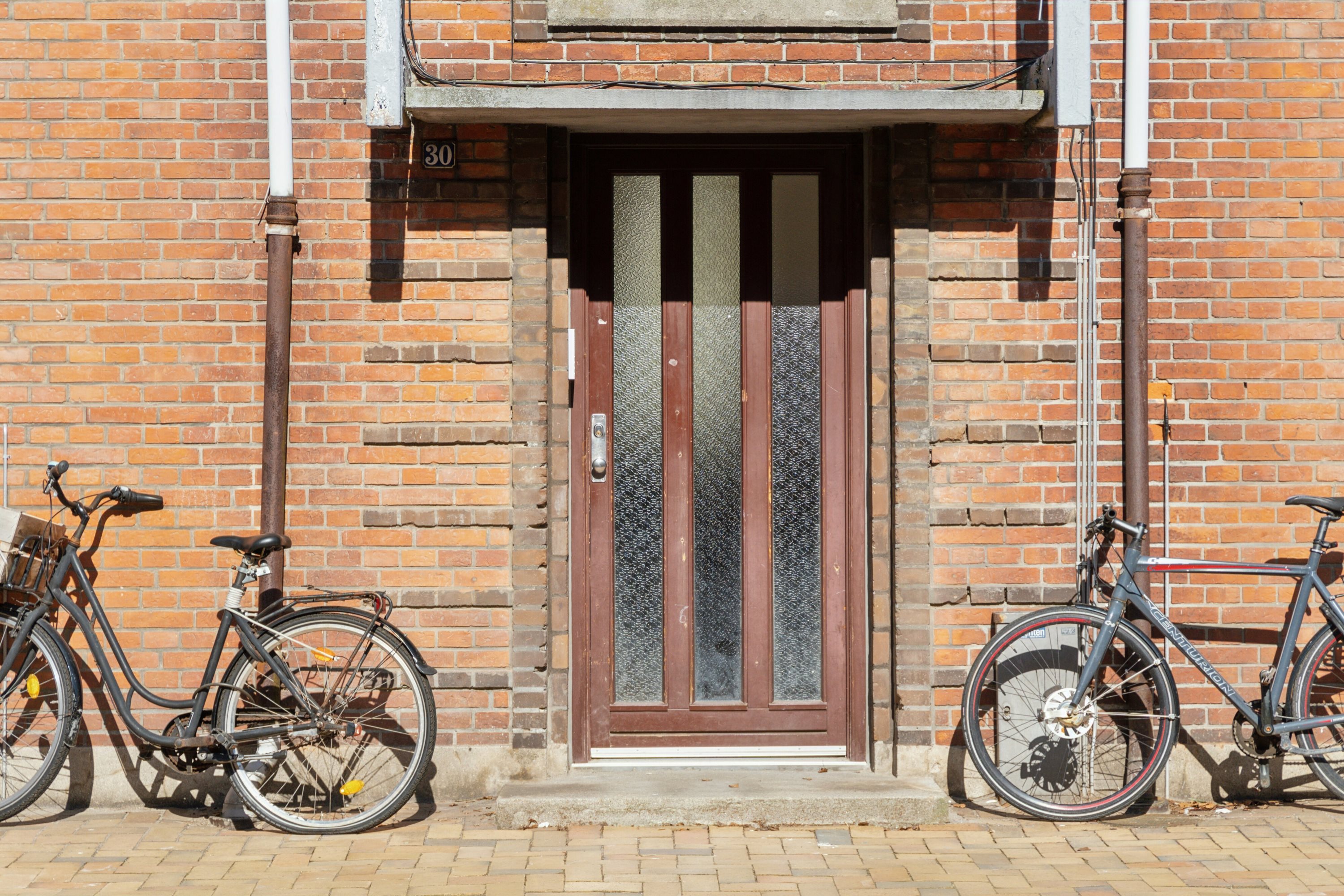 Fremhævet udendørs billede i fuldskærmstilstand. Billede af Schacksgade 30, 2. tv., 5000 Odense C