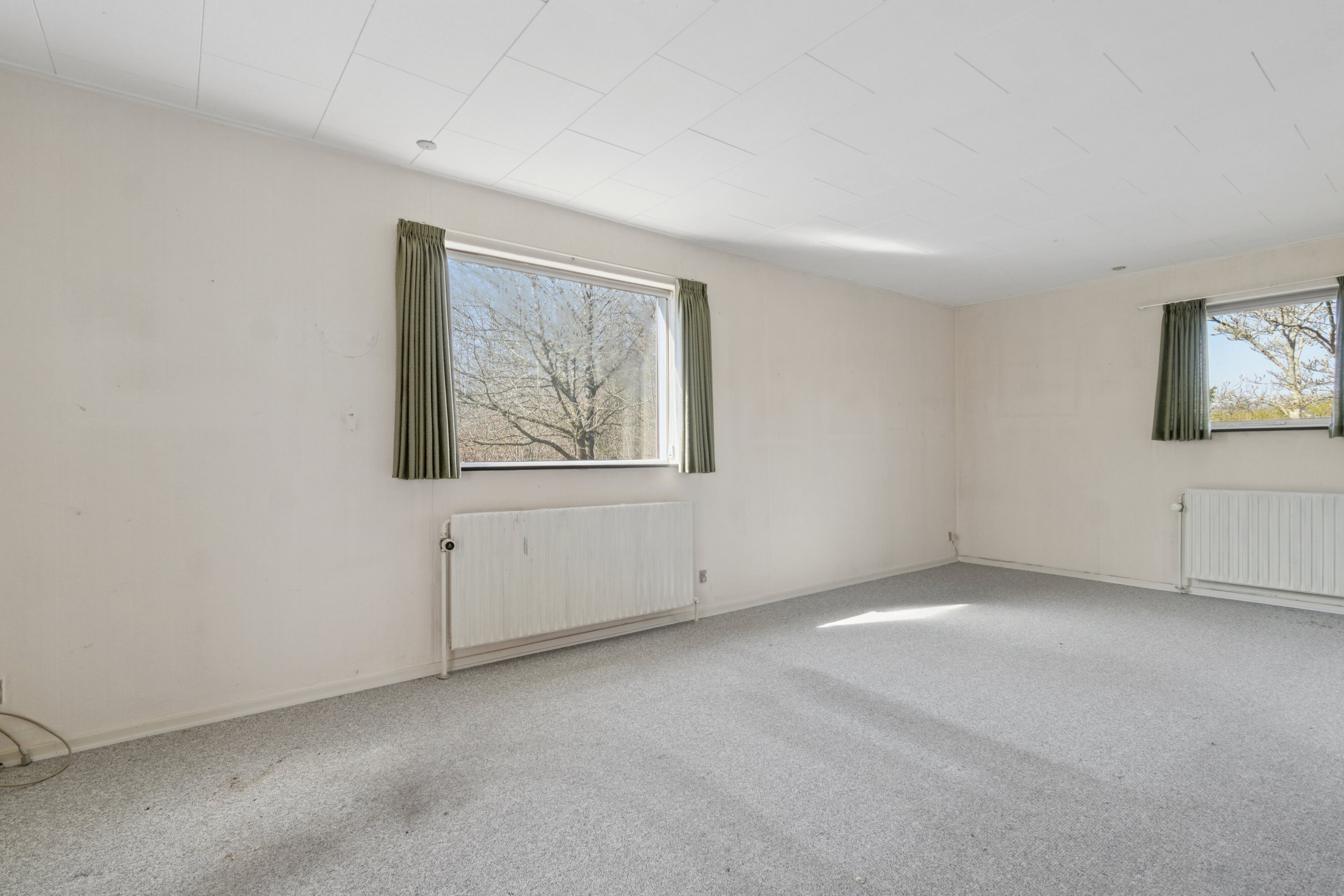 Fremhævet stue billede i fuldskærmstilstand. Billede af Buen 7, Lobbæk, 3720 Aakirkeby