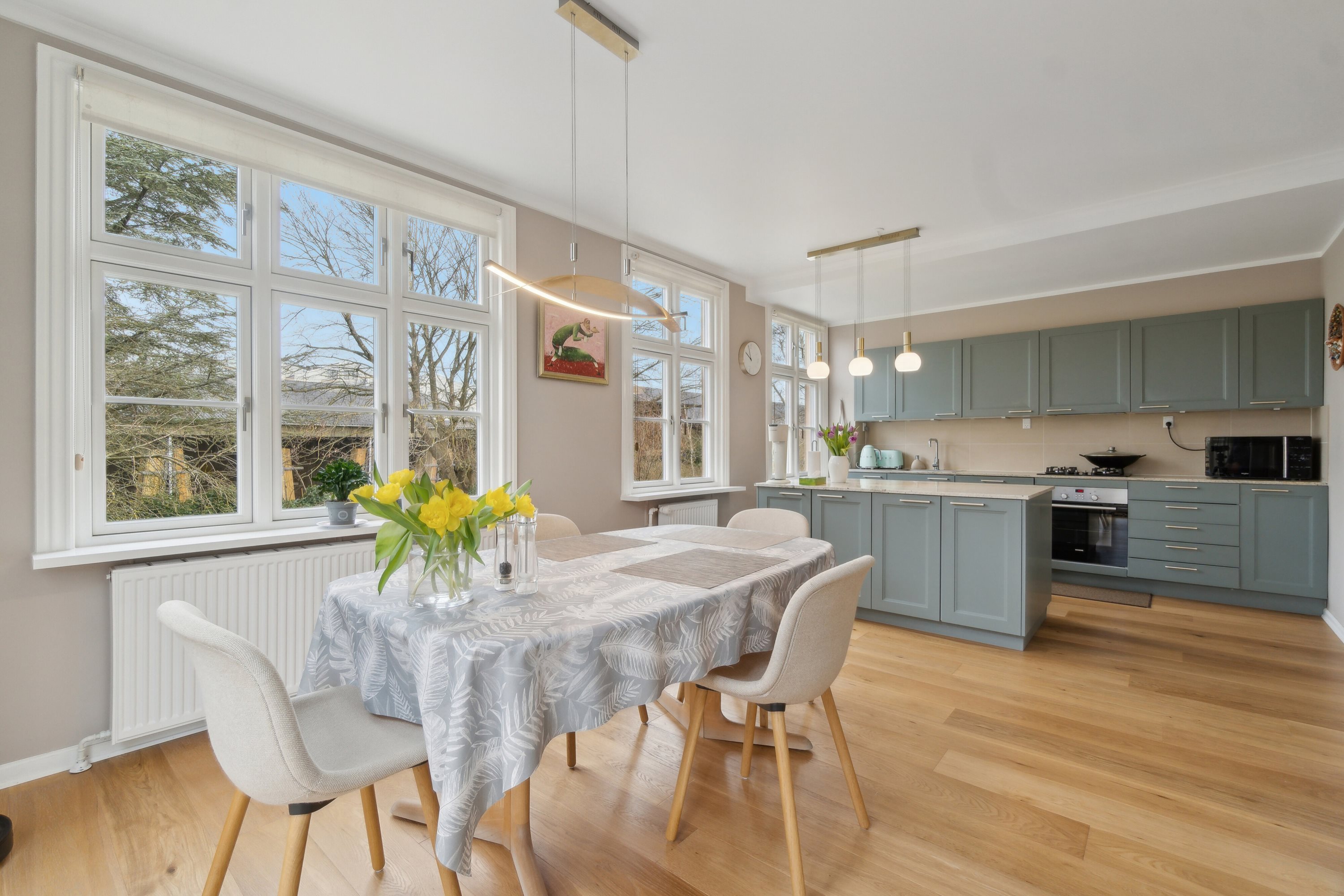 Fremhævet spisestue billede i fuldskærmstilstand. Billede af Birkholmsvej 36, 2800 Kongens Lyngby