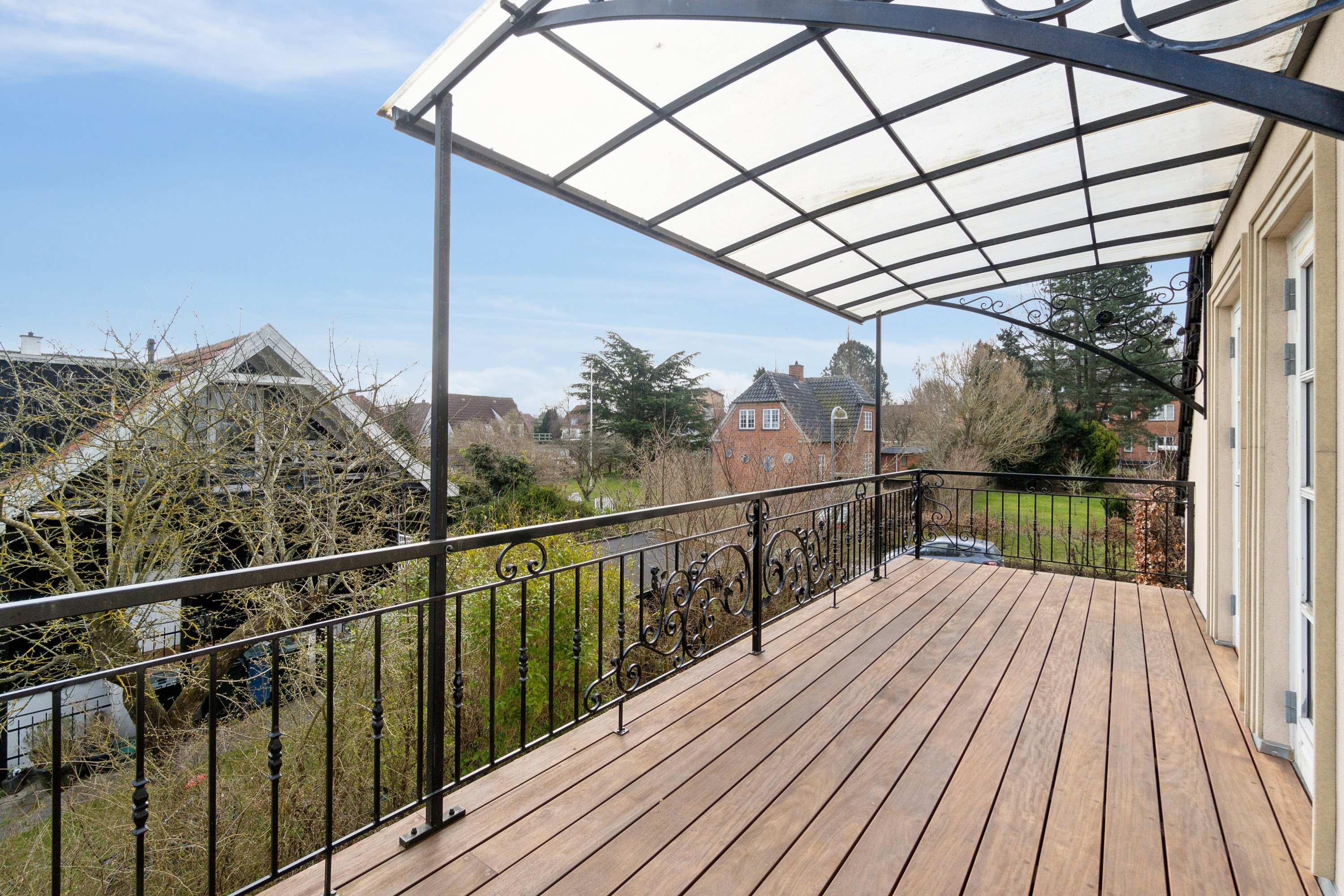 Fremhævet altan billede i fuldskærmstilstand. Billede af Birkholmsvej 36, 2800 Kongens Lyngby