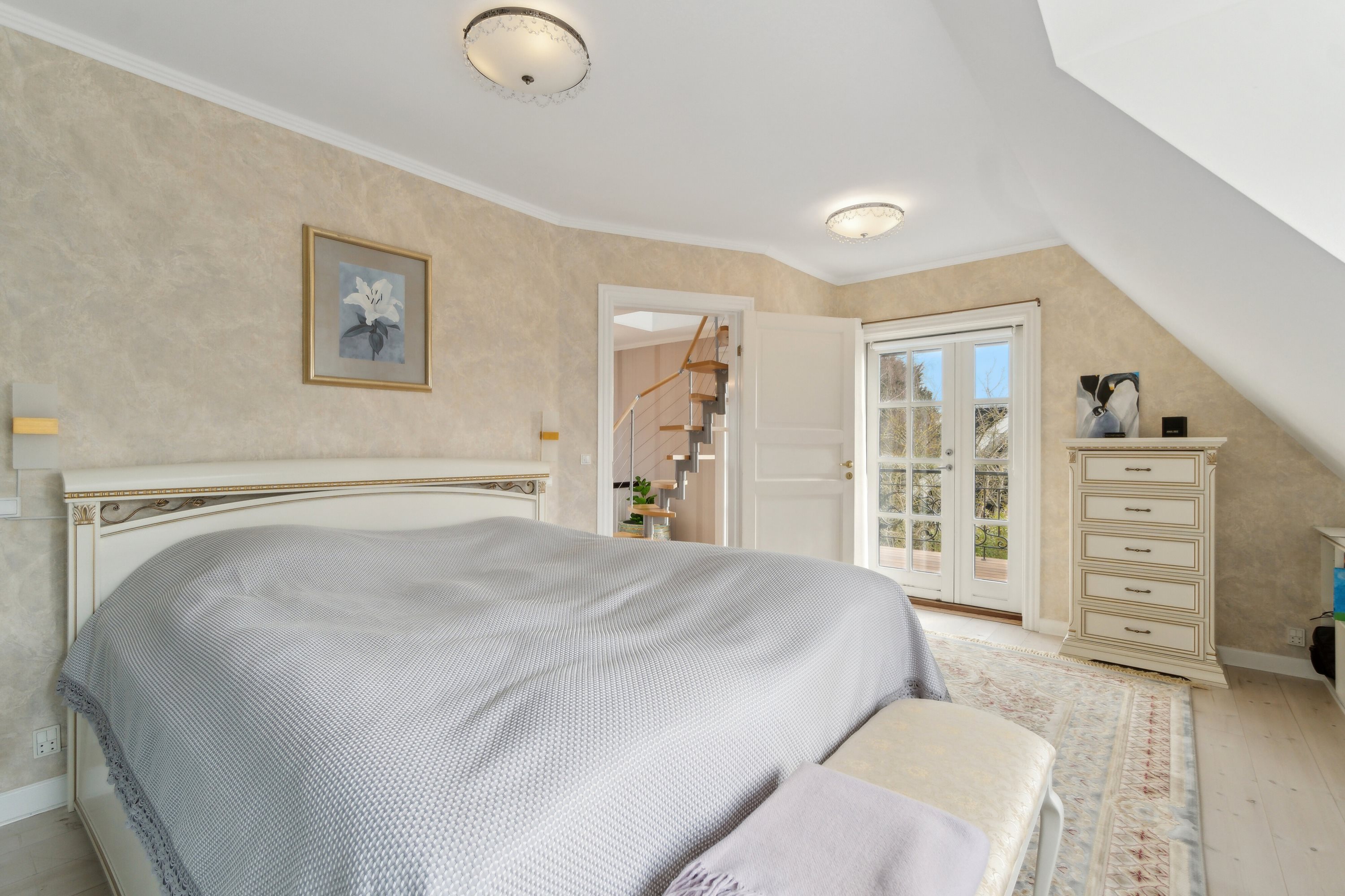 Fremhævet soveværelse billede i fuldskærmstilstand. Billede af Birkholmsvej 36, 2800 Kongens Lyngby