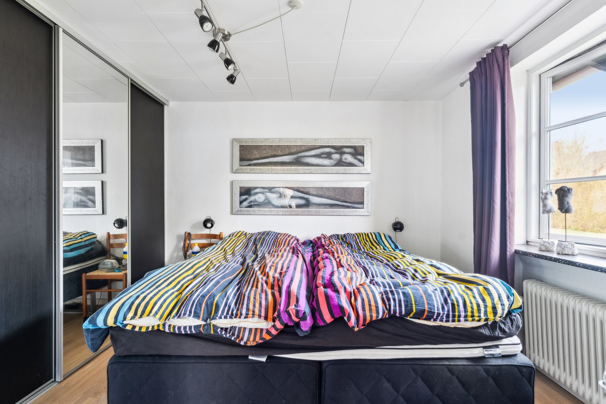 Fremhævet værelse billede i fuldskærmstilstand. Billede af Erik Klippings Vej 3, 8960 Randers SØ