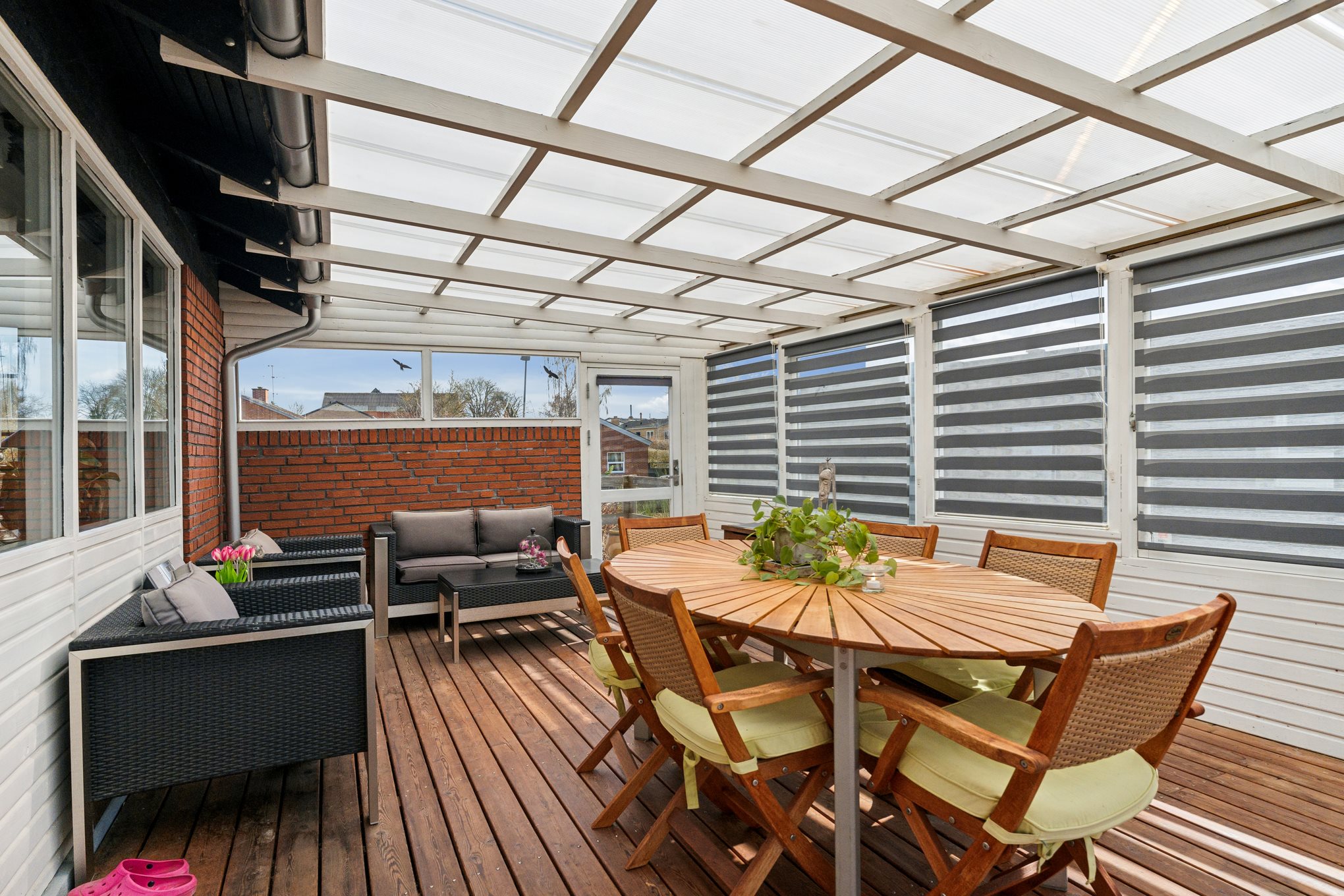 Fremhævet terrasse billede i fuldskærmstilstand. Billede af Erik Klippings Vej 3, 8960 Randers SØ