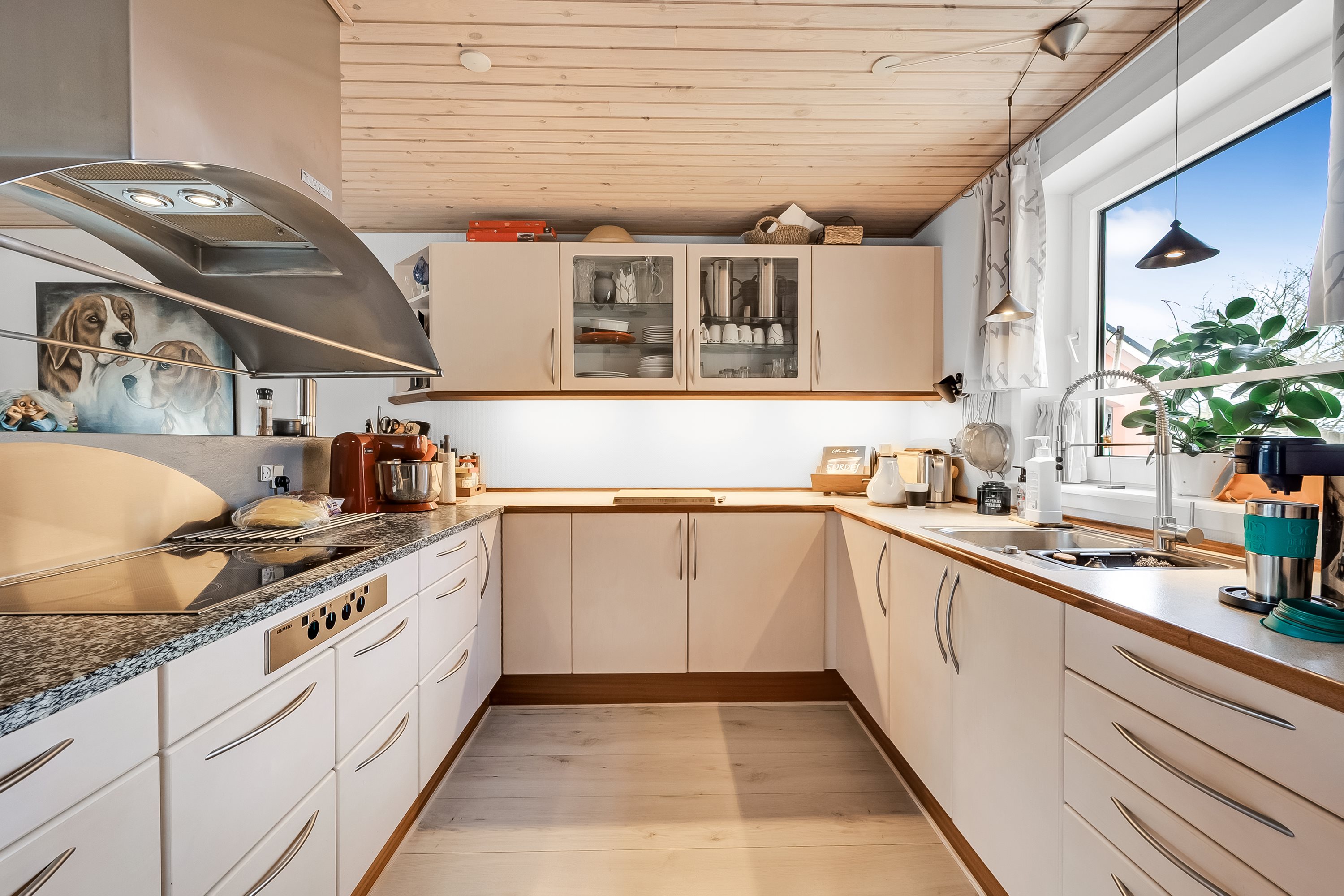 Fremhævet køkken alrum billede i fuldskærmstilstand. Billede af Tarmvej 6, Lønborg, 6880 Tarm