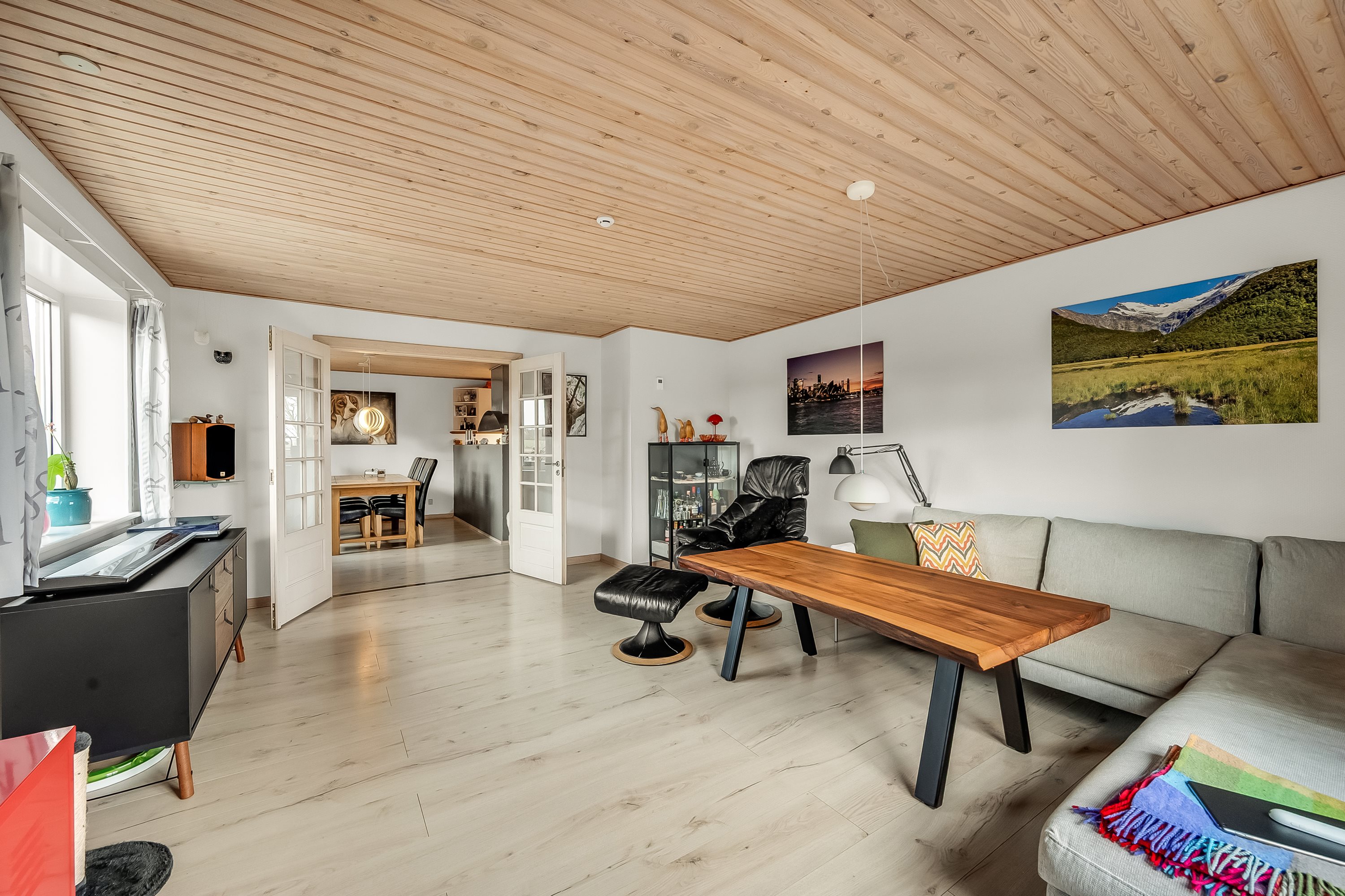 Fremhævet stue billede i fuldskærmstilstand. Billede af Tarmvej 6, Lønborg, 6880 Tarm