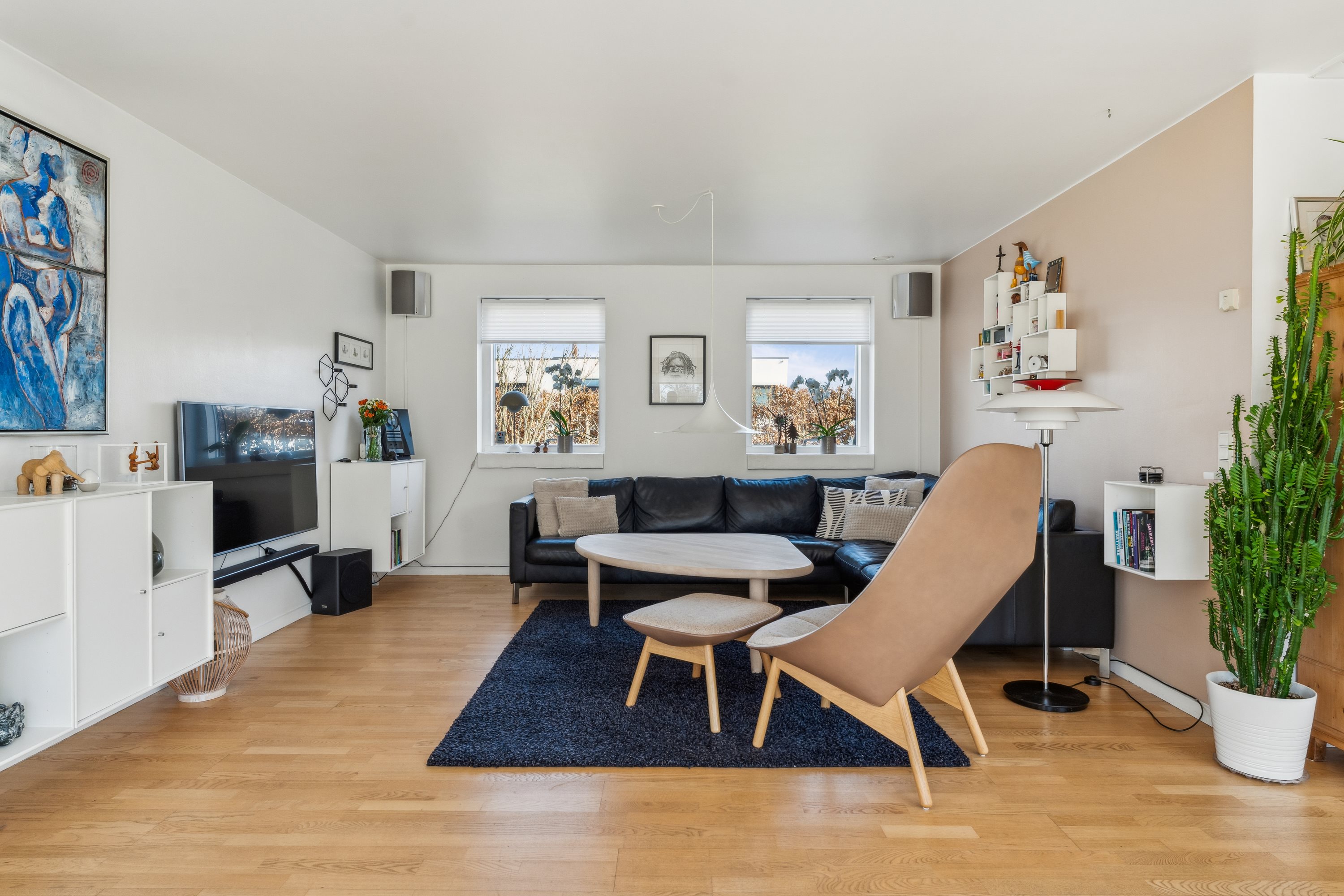 Fremhævet stue billede i fuldskærmstilstand. Billede af Granvænget 15, 8990 Fårup