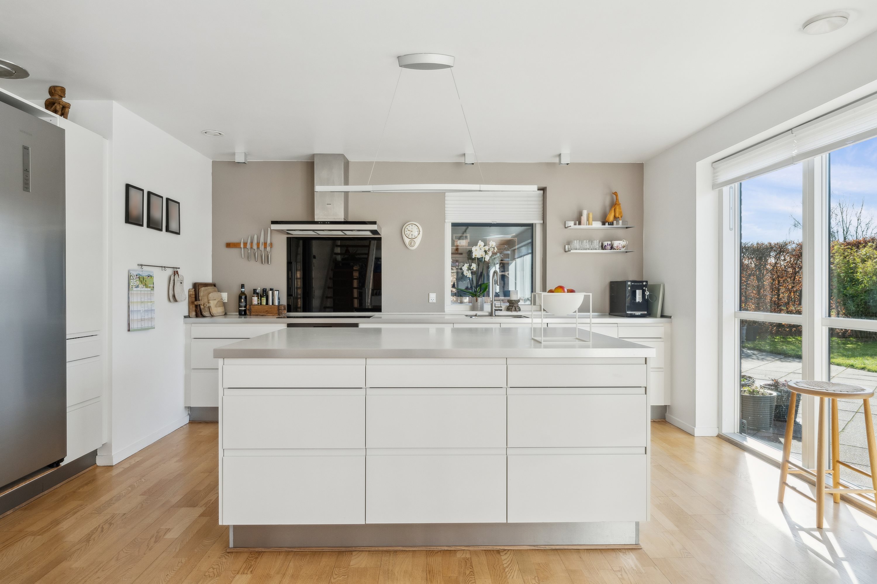 Fremhævet køkken billede i fuldskærmstilstand. Billede af Granvænget 15, 8990 Fårup