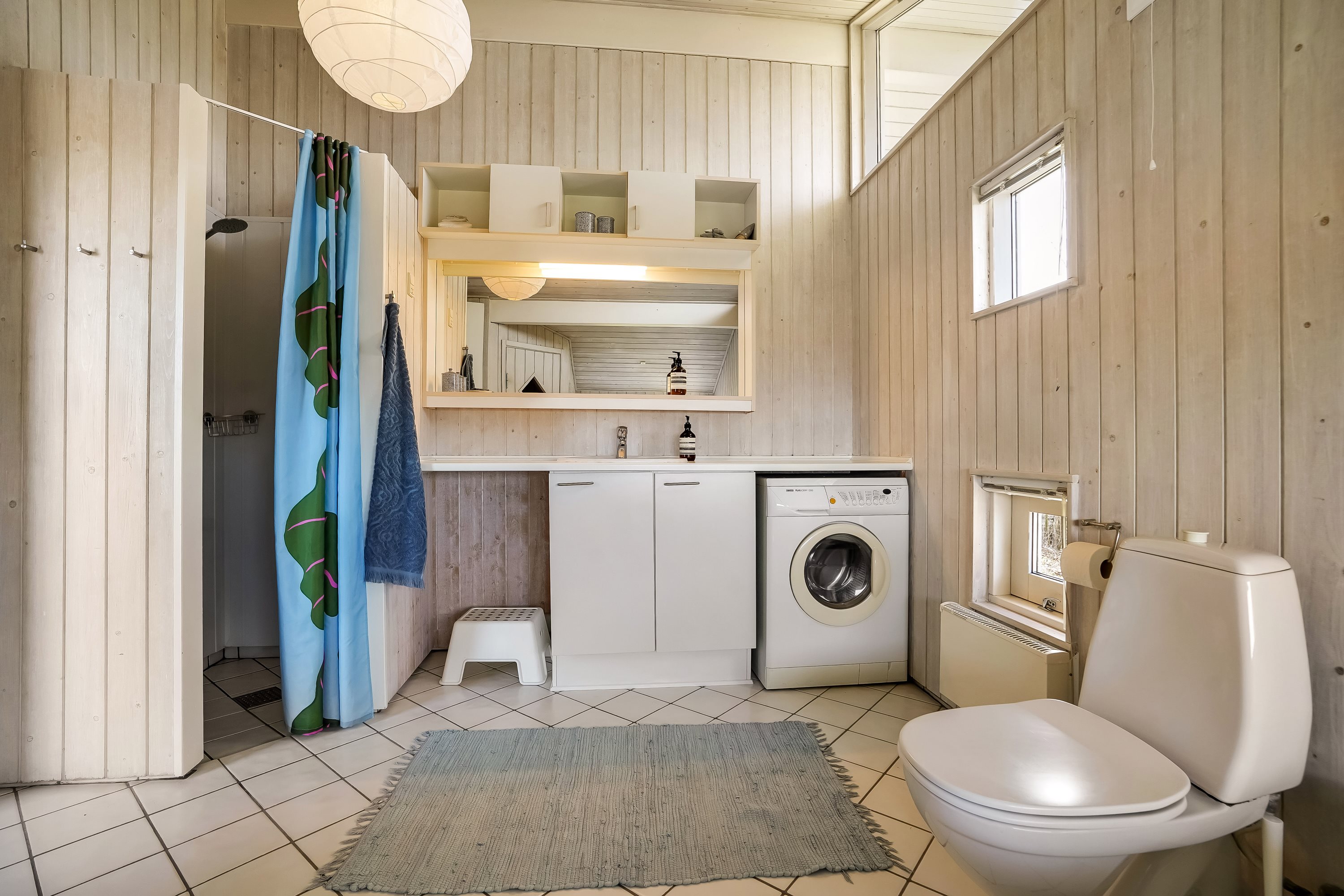 Fremhævet badeværelse billede i fuldskærmstilstand. Billede af Kildevangsvej 18, Baaring Mark, 5466 Asperup