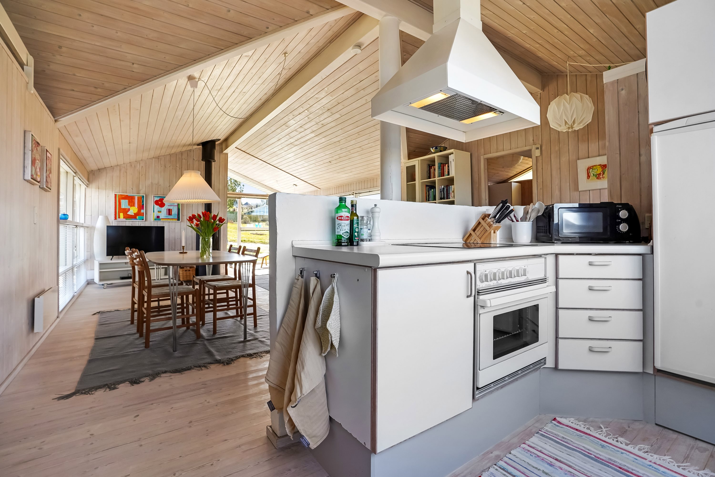 Fremhævet køkken billede i fuldskærmstilstand. Billede af Kildevangsvej 18, Baaring Mark, 5466 Asperup