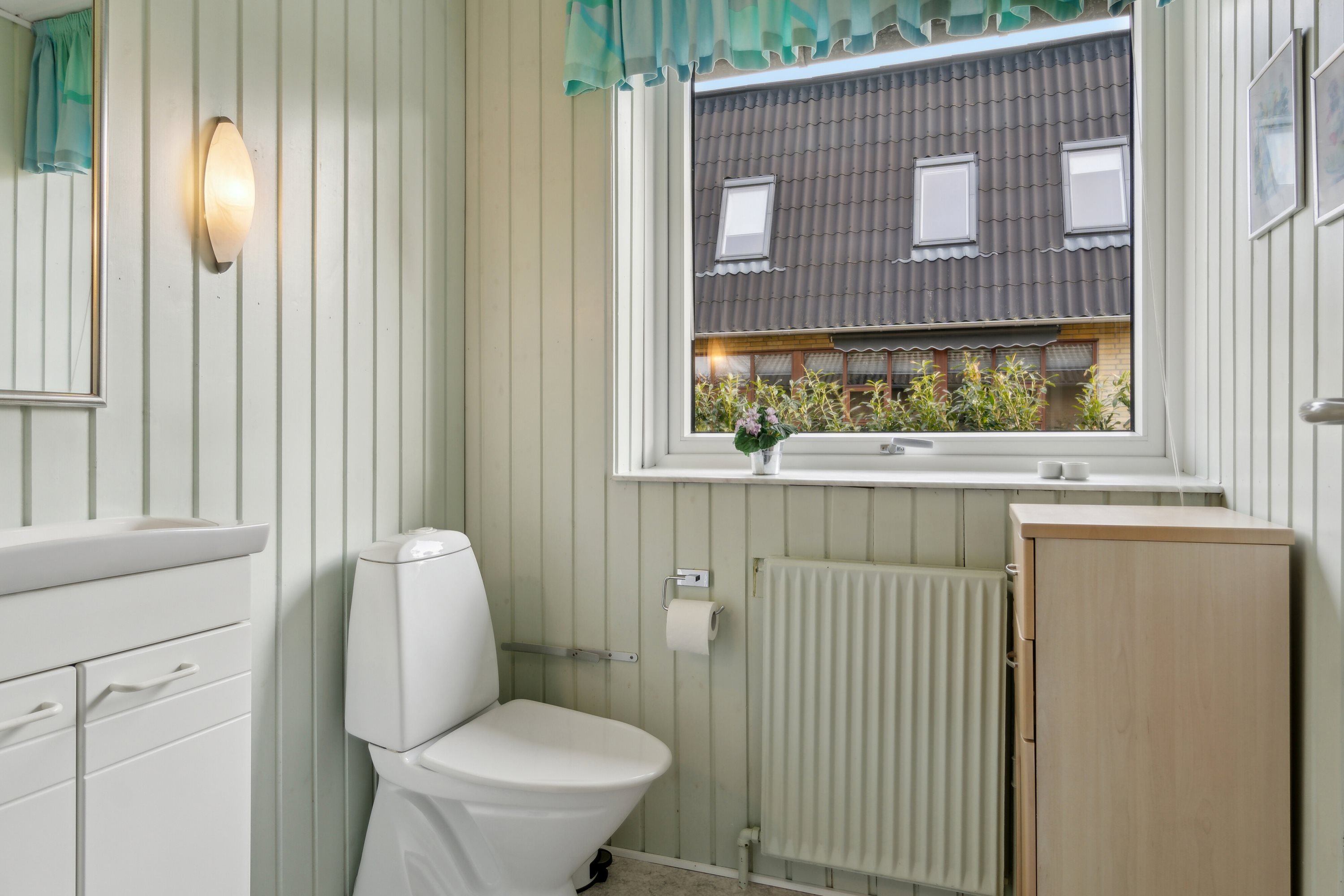 Fremhævet badeværelse billede i fuldskærmstilstand. Billede af Villavej 3, Østerild, 7700 Thisted