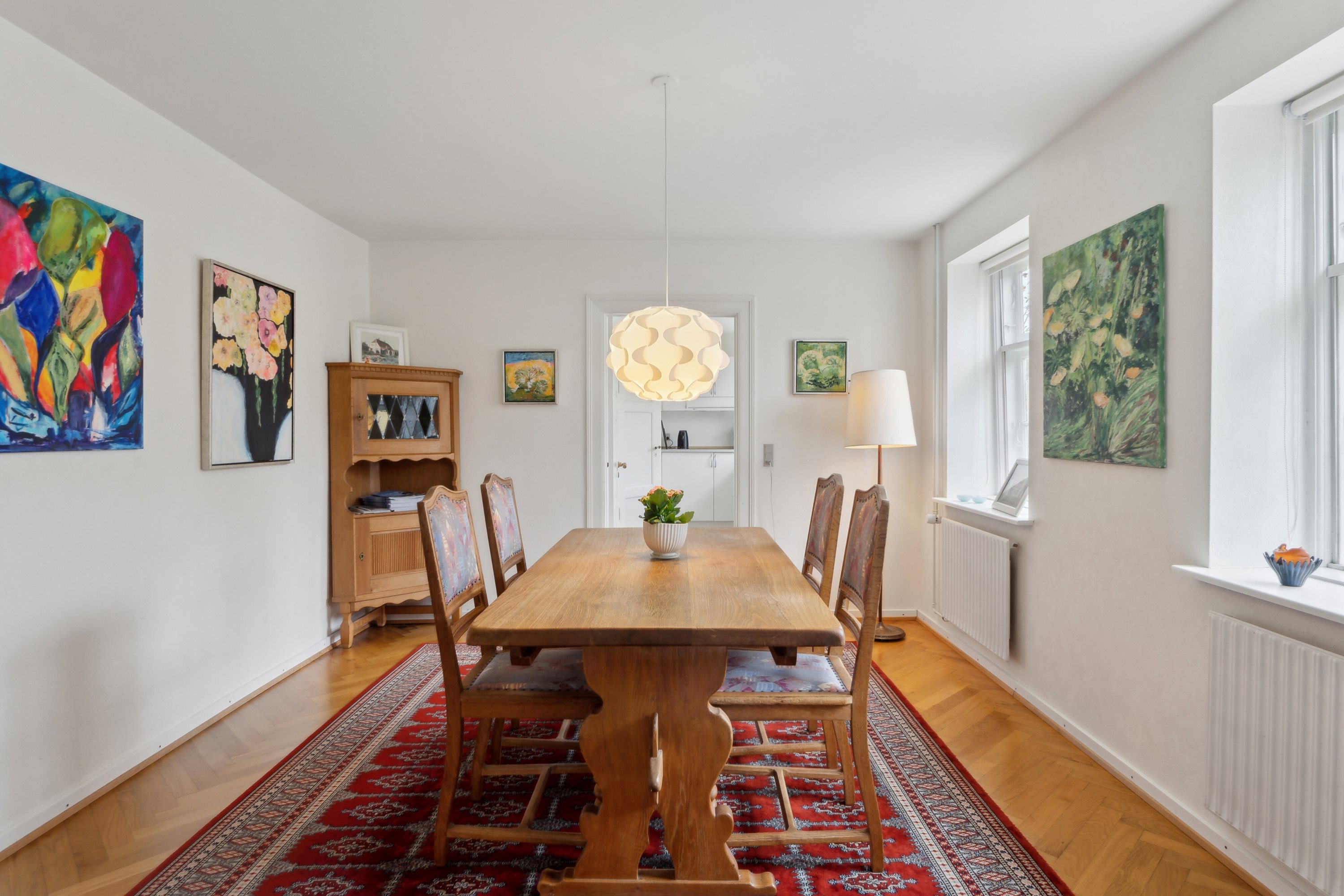 Fremhævet spisestue billede i fuldskærmstilstand. Billede af Bundgårdsballe 35, Nørreby, 5400 Bogense