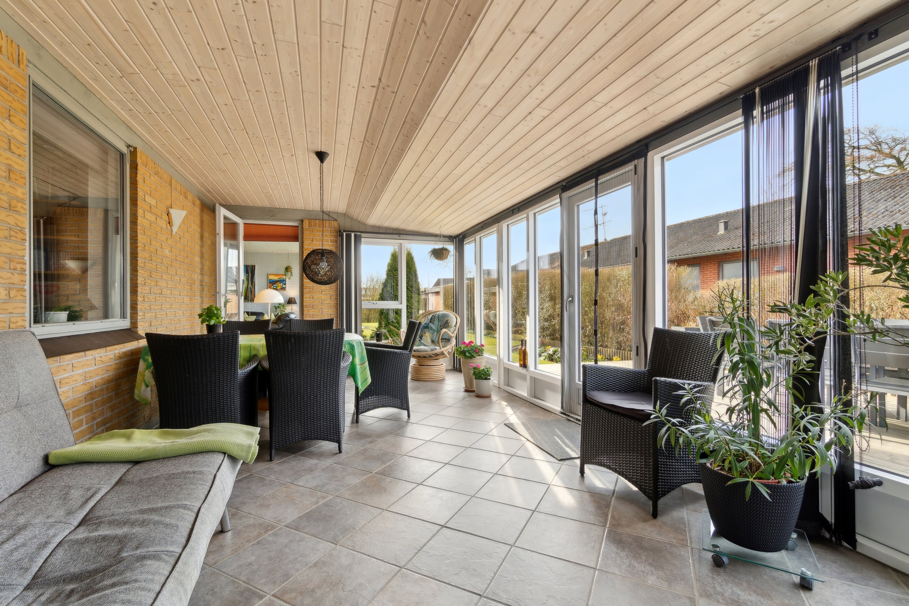 Fremhævet udestue billede i fuldskærmstilstand. Billede af Villavej 3, Østerild, 7700 Thisted