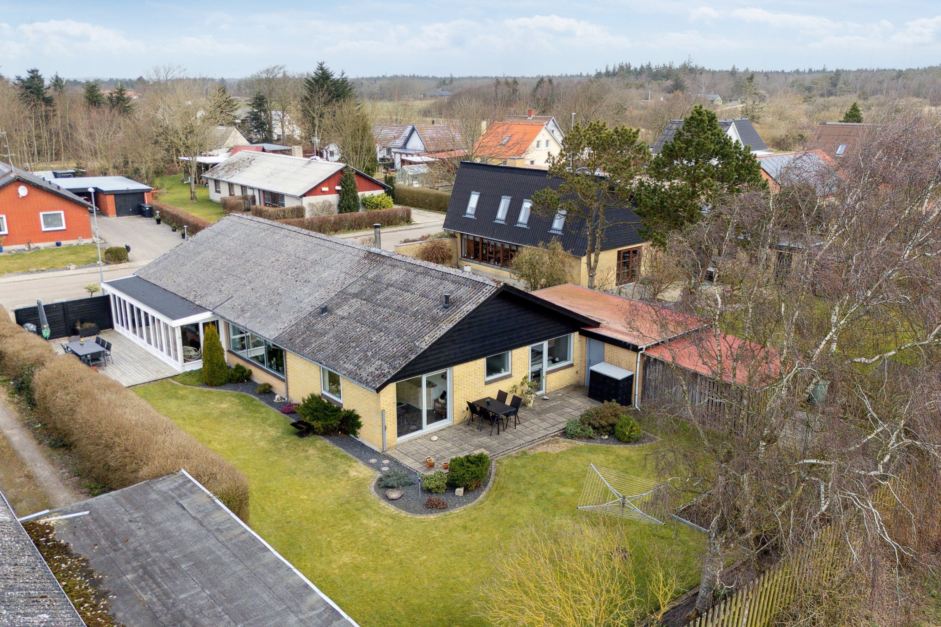 Miniaturebillede 1: set fra haven. Billede af Villavej 3, Østerild, 7700 Thisted