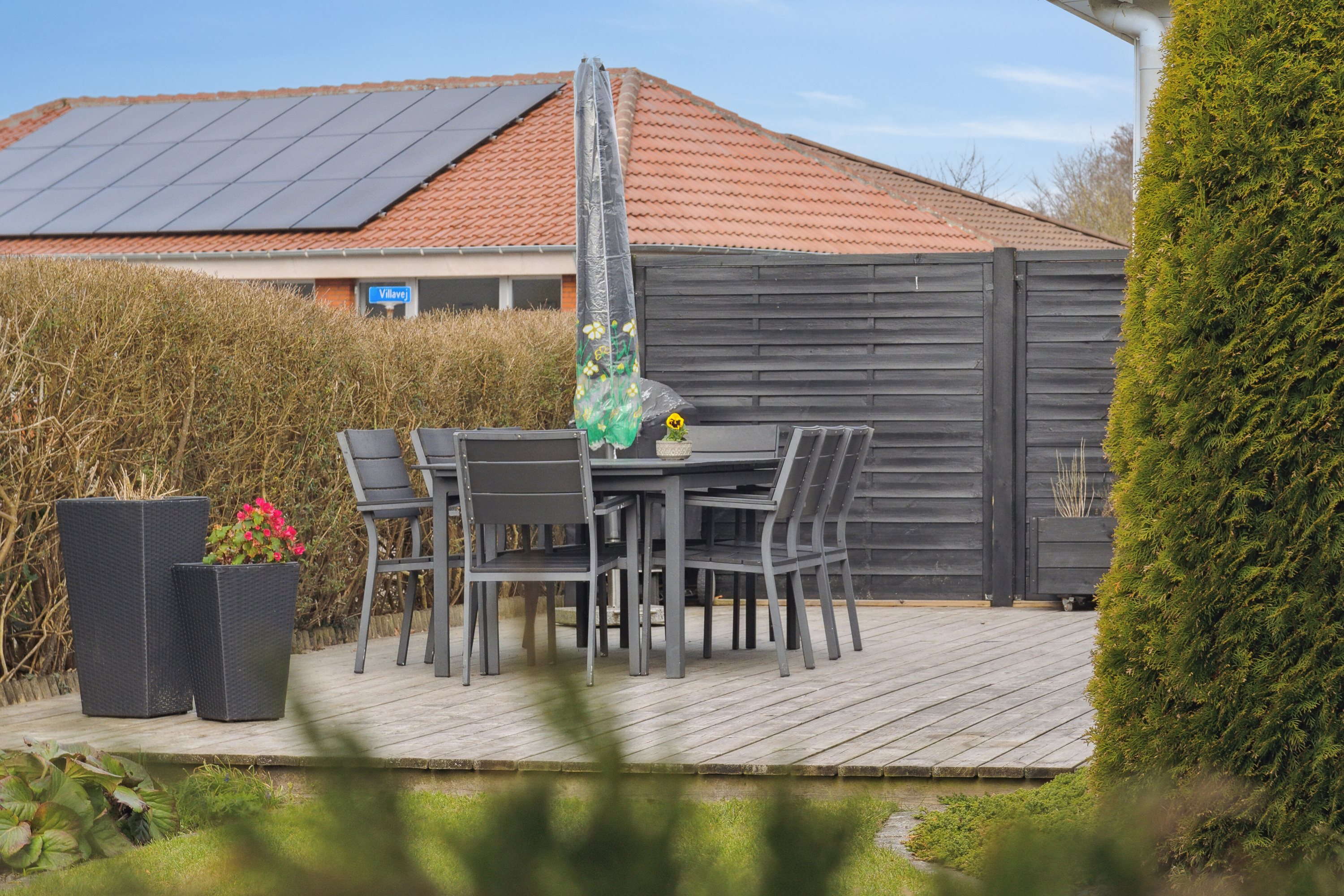 Fremhævet udendørs billede i fuldskærmstilstand. Billede af Villavej 3, Østerild, 7700 Thisted