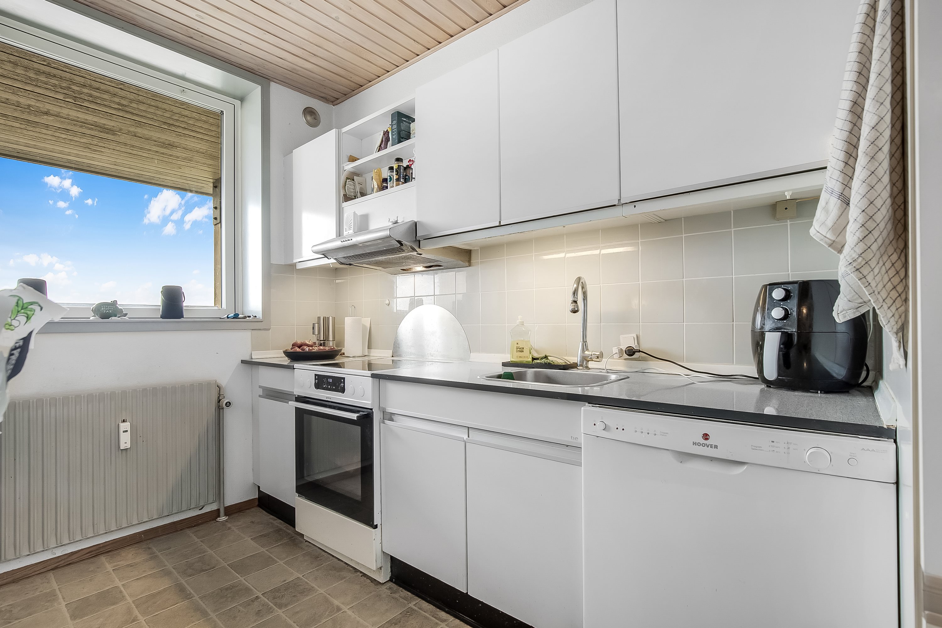 Miniaturebillede 1: køkken. Billede af Nordlandsvej 68, 3., Uhrhøj, 7100 Vejle