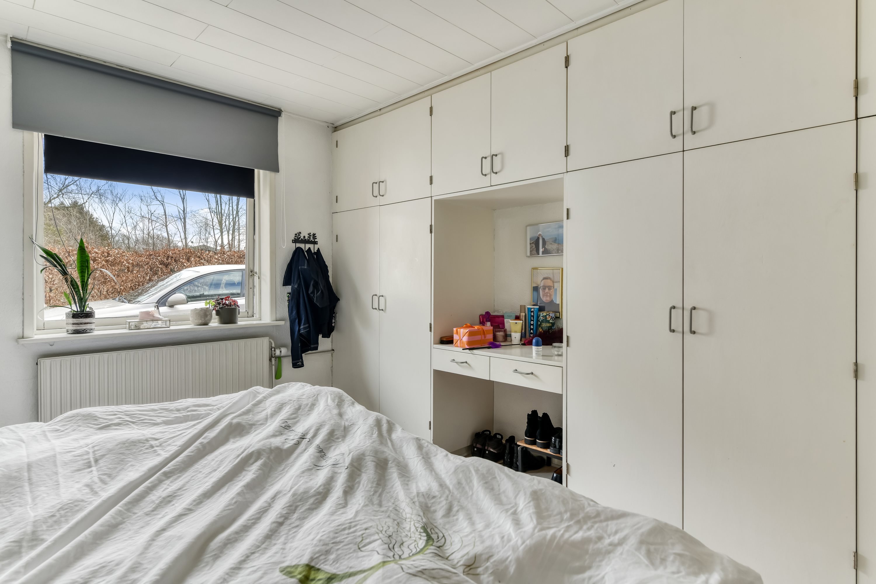 Fremhævet værelse billede i fuldskærmstilstand. Billede af Engebækvej 19, 7270 Stakroge