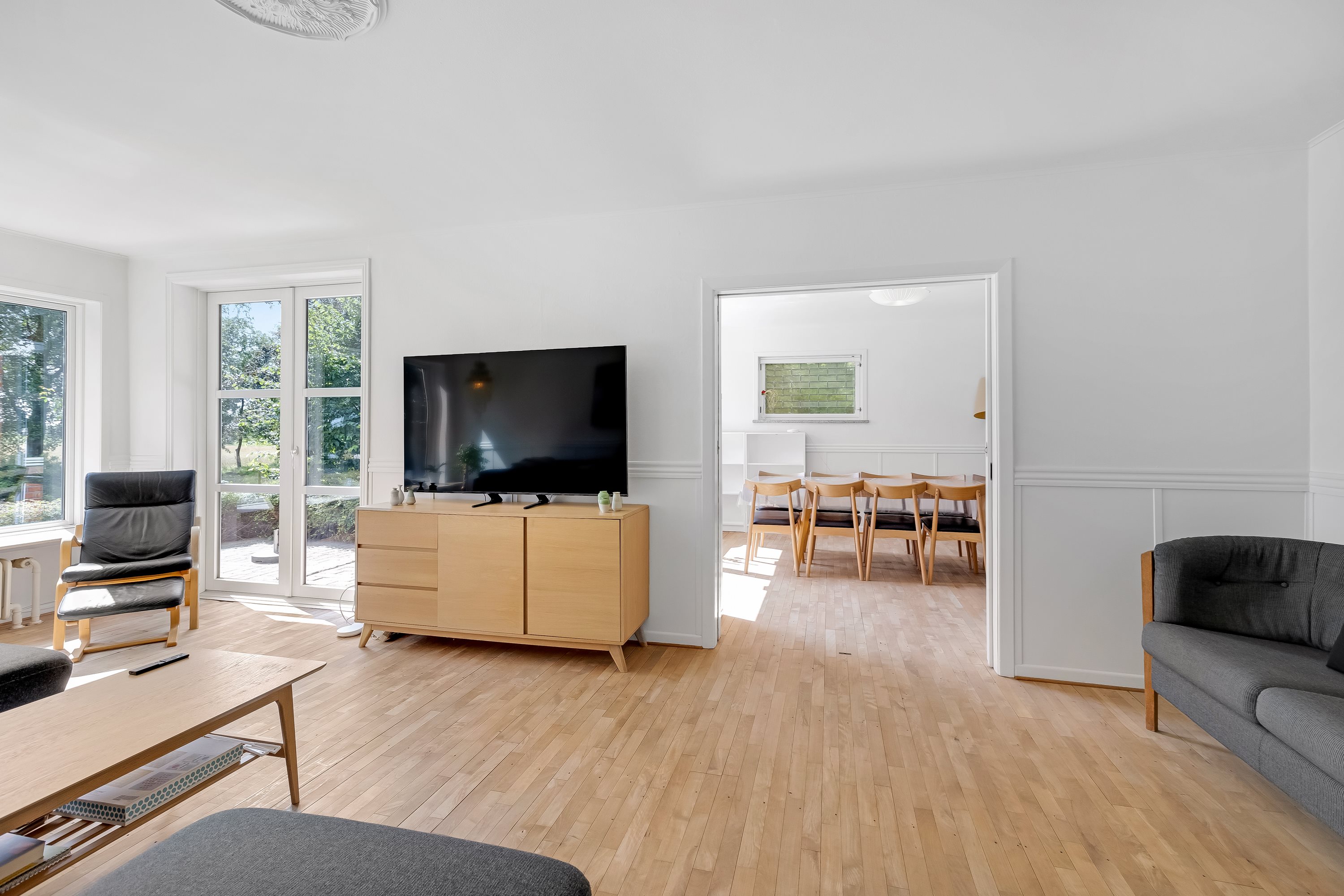 Fremhævet stue billede i fuldskærmstilstand. Billede af Mejerholmvej 1, 6270 Tønder