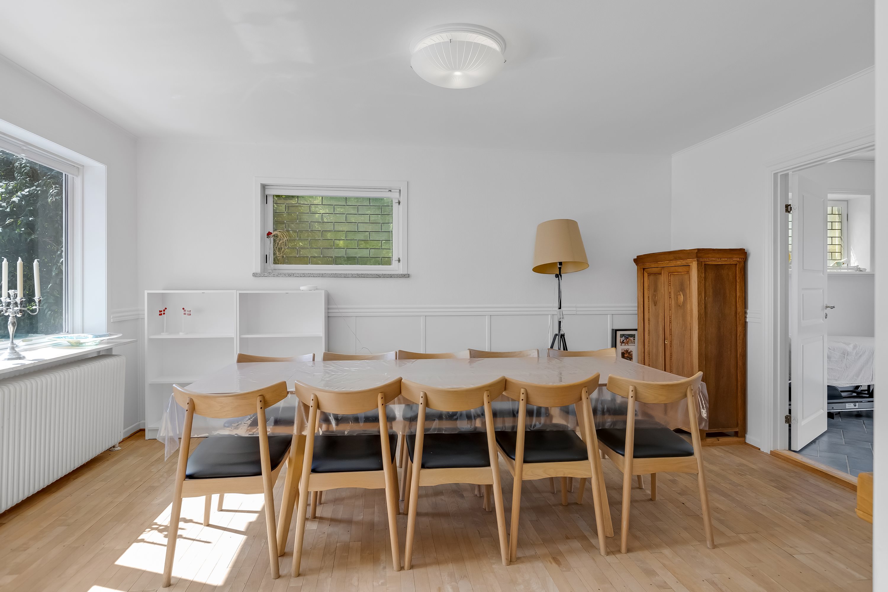 Fremhævet stue billede i fuldskærmstilstand. Billede af Mejerholmvej 1, 6270 Tønder