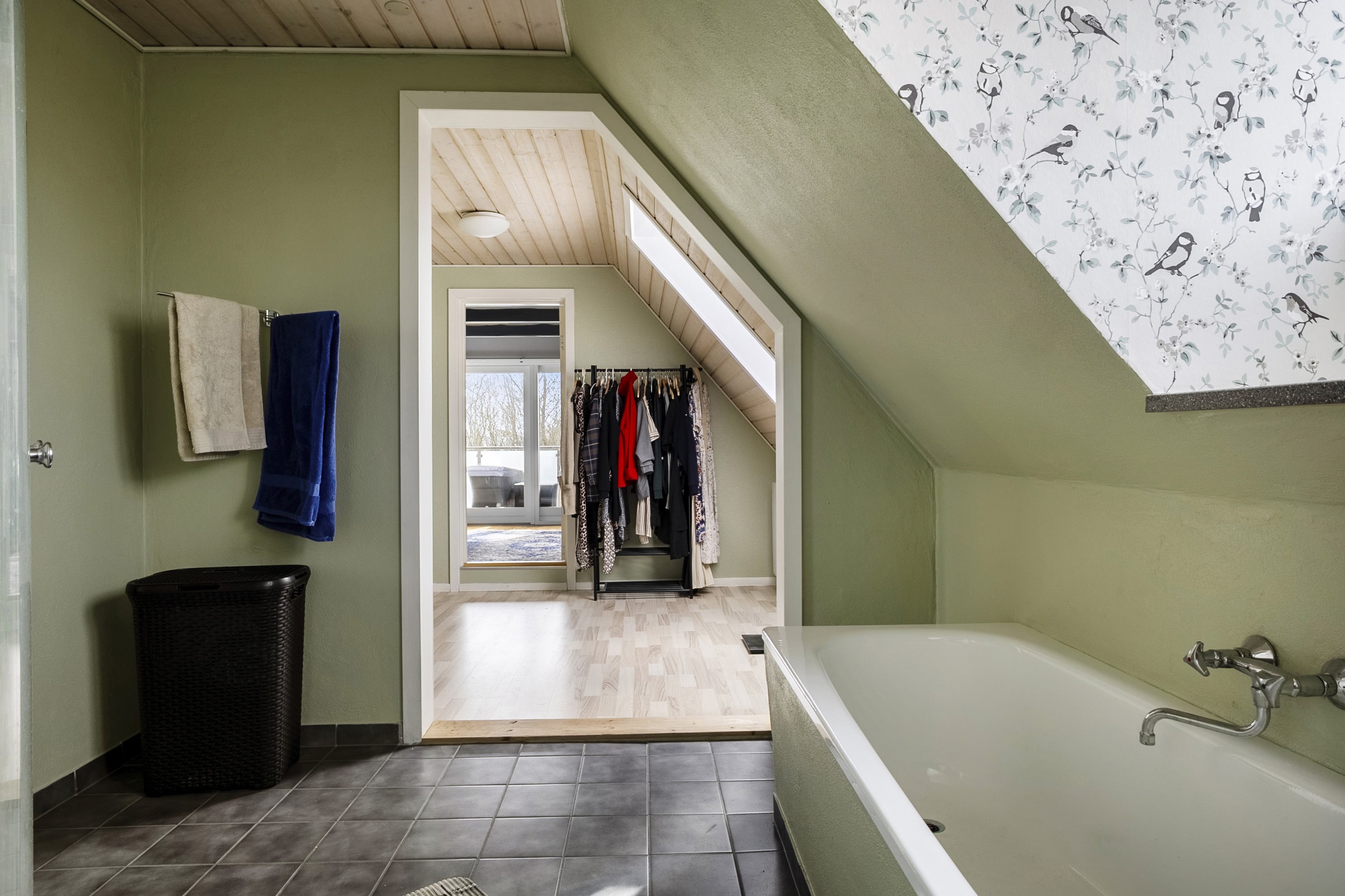 Fremhævet badeværelse billede i fuldskærmstilstand. Billede af Isbjerg Møllevej 66, 6800 Varde