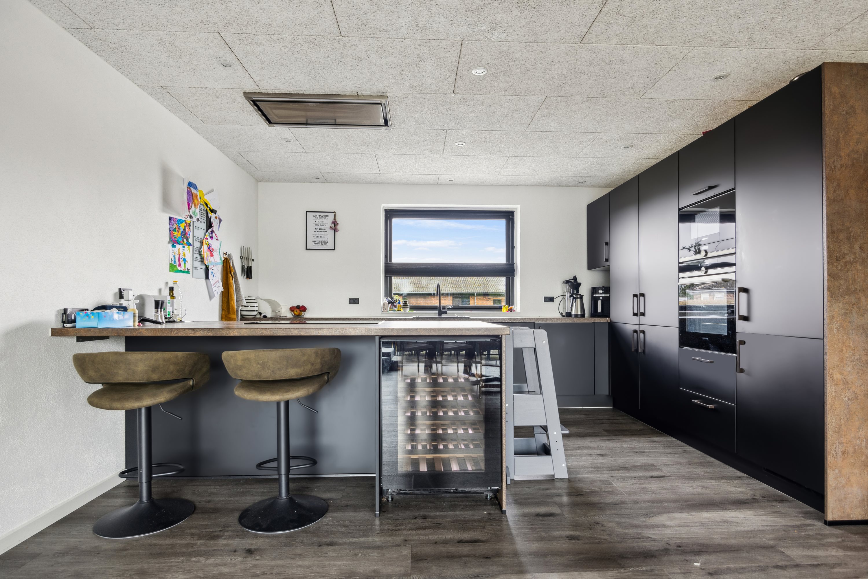 Fremhævet køkken billede i fuldskærmstilstand. Billede af Farvervænget 73, 9500 Hobro