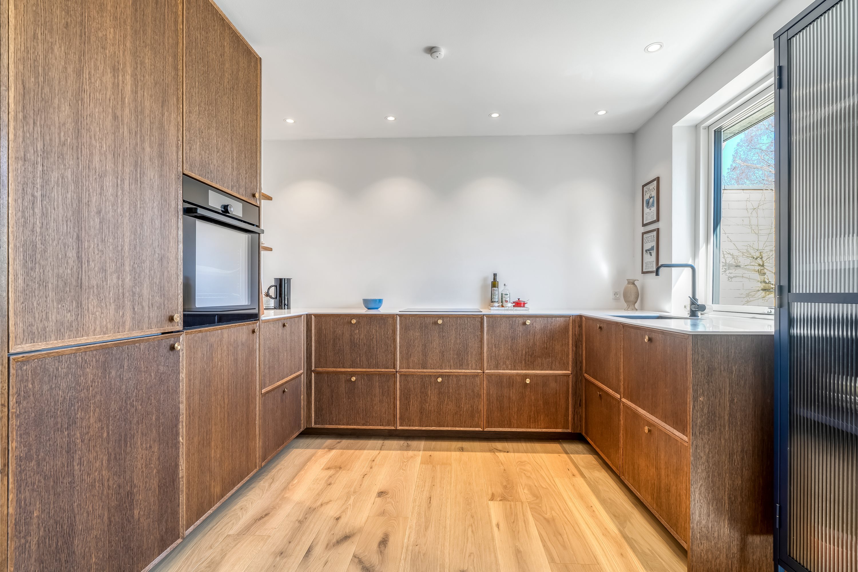 Fremhævet køkken billede i fuldskærmstilstand. Billede af Strandmarken 1A, 3050 Humlebæk