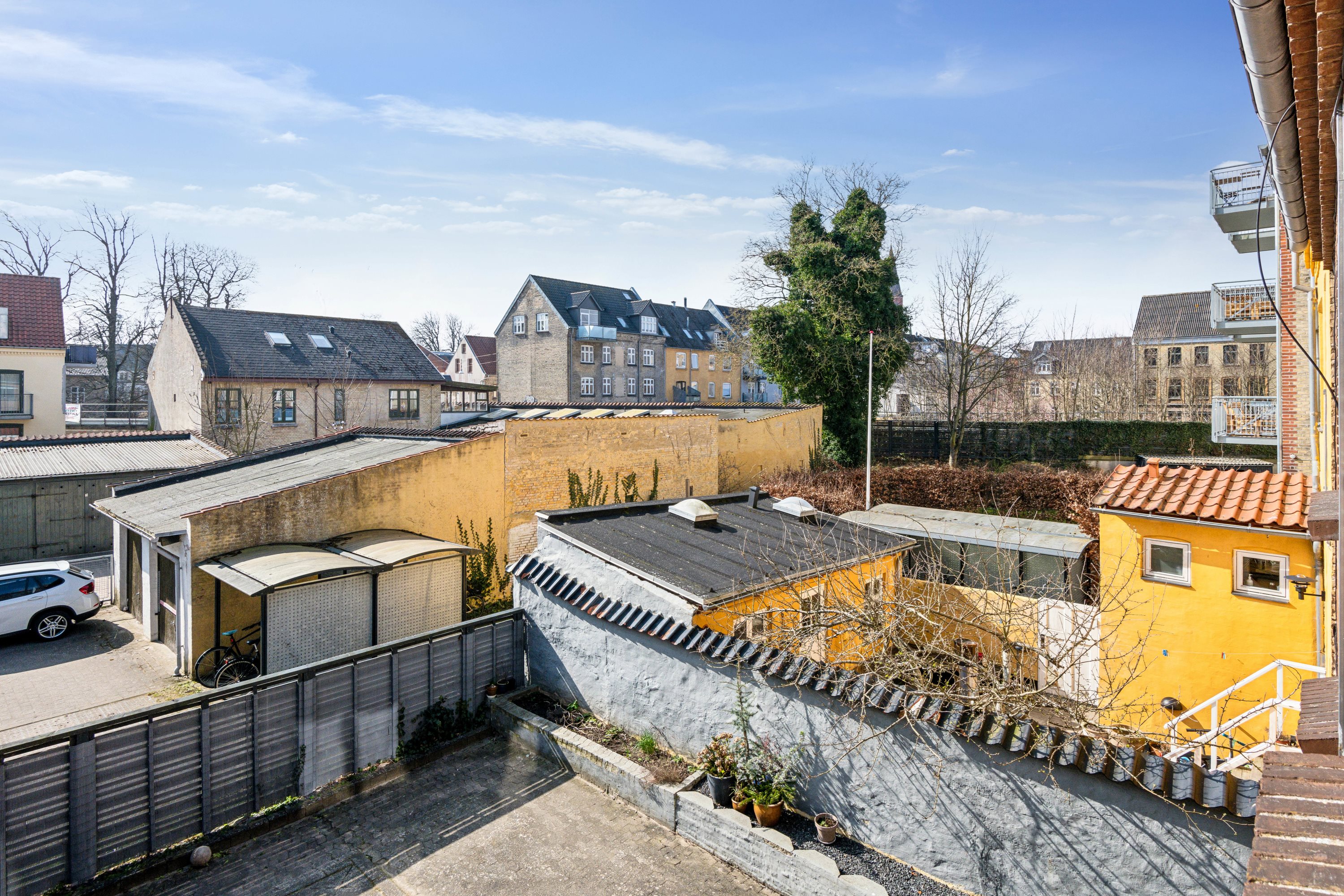 Fremhævet ejendom 1 billede i fuldskærmstilstand. Billede af Valdemarsgade 11, 1. mf., 9000 Aalborg