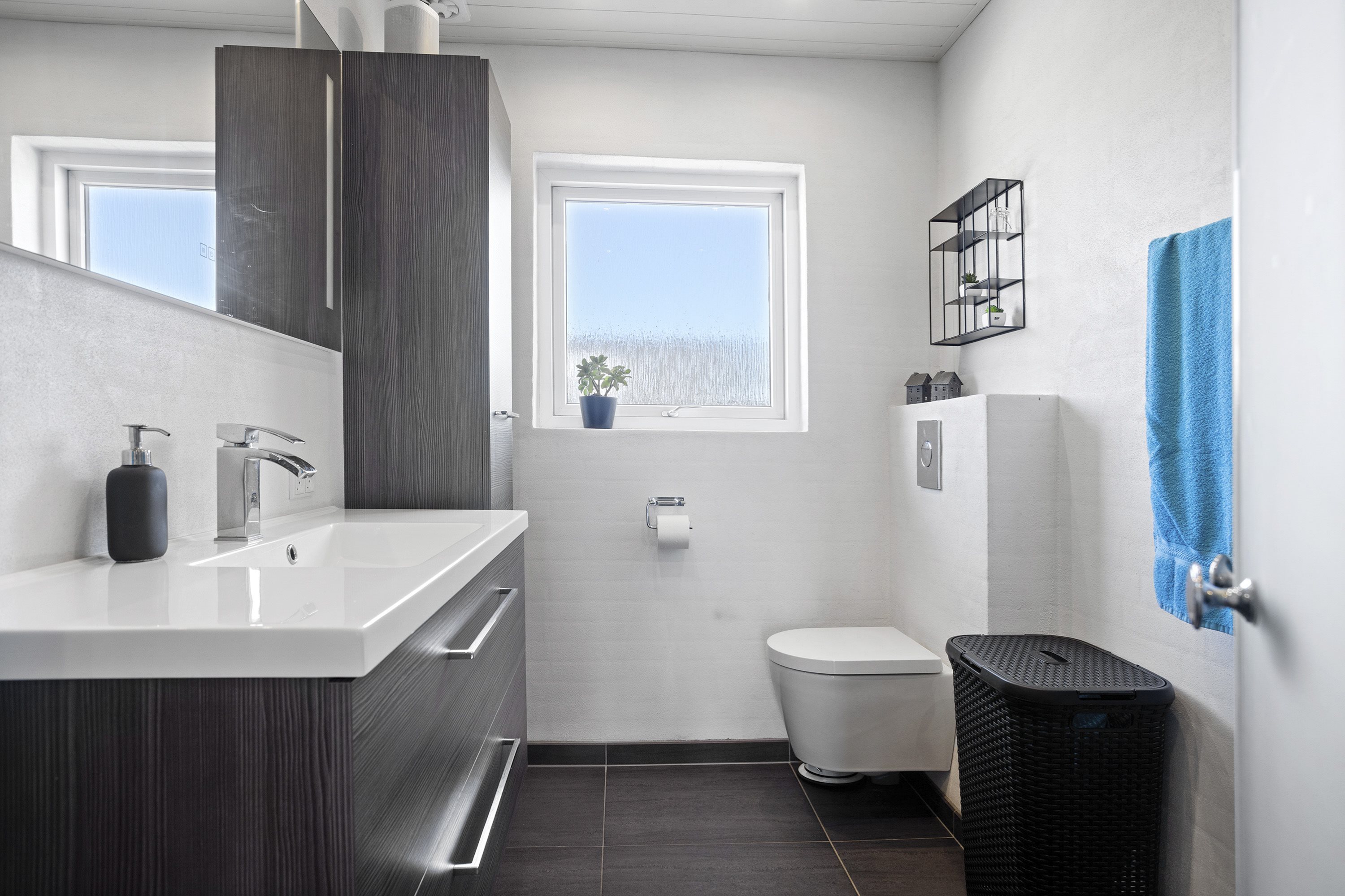 Fremhævet  billede i fuldskærmstilstand. Billede af Grundtvigsvej 12, Elling, 9900 Frederikshavn