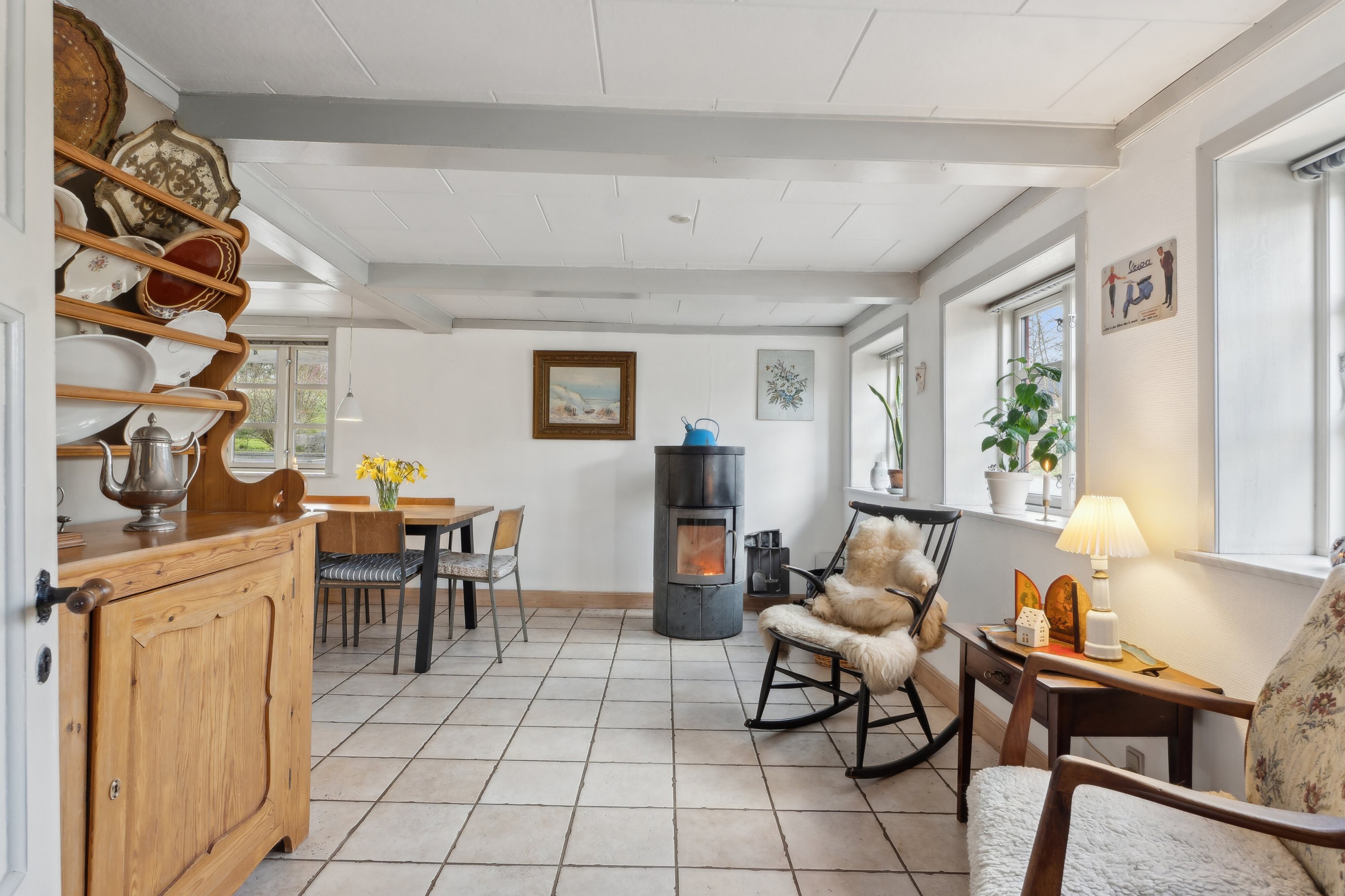 Fremhævet køkken billede i fuldskærmstilstand. Billede af Kirkevej 14, 5892 Gudbjerg Sydfyn