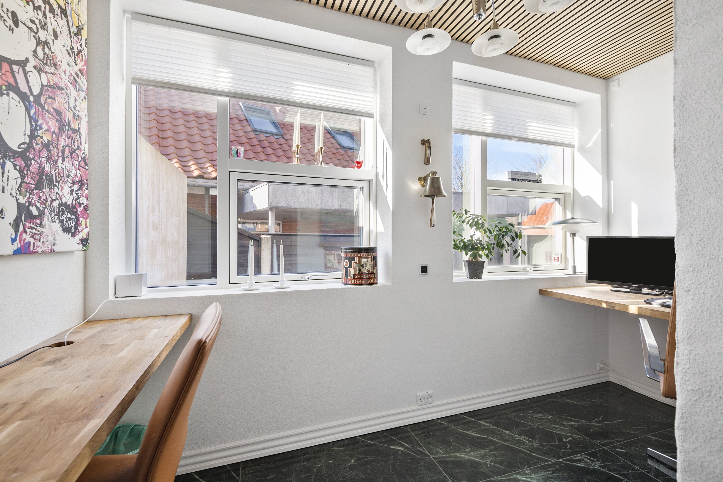 Fremhævet værelse billede i fuldskærmstilstand. Billede af Peder Gydes Vej 27, 6700 Esbjerg