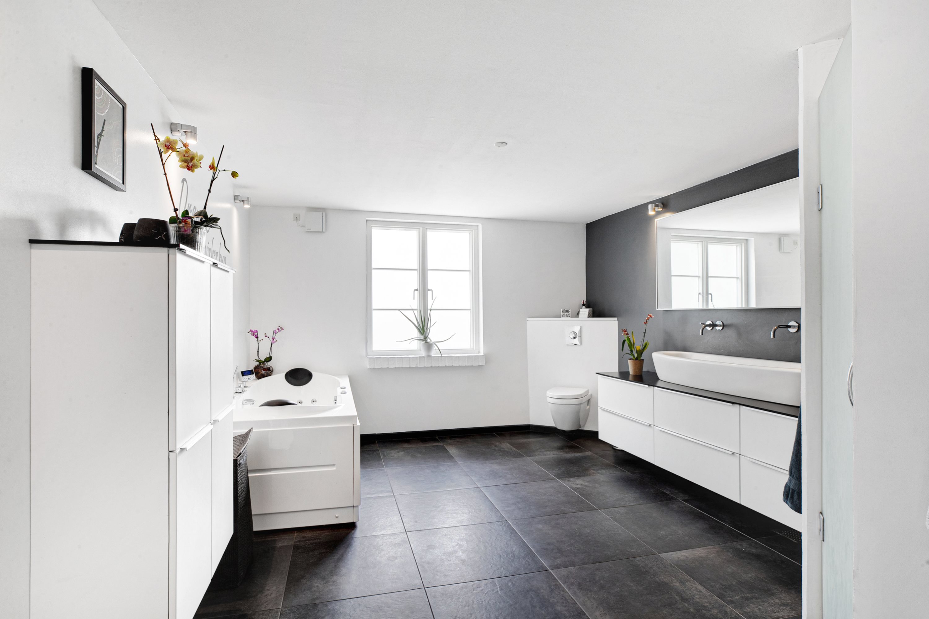 Fremhævet badeværelse billede i fuldskærmstilstand. Billede af Buskmosevej 14, Rinkenæs, 6300 Gråsten