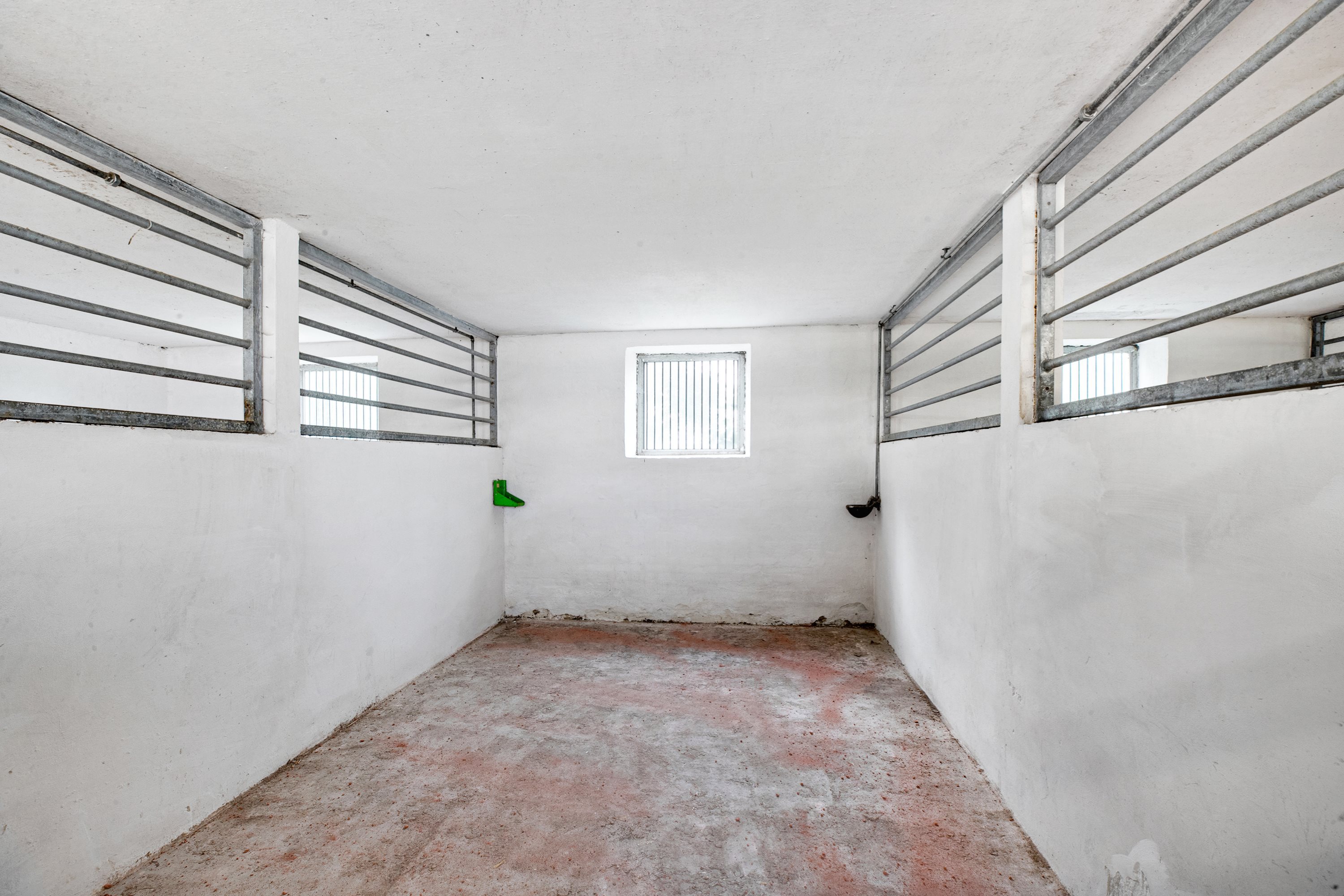 Fremhævet stald billede i fuldskærmstilstand. Billede af Buskmosevej 14, Rinkenæs, 6300 Gråsten