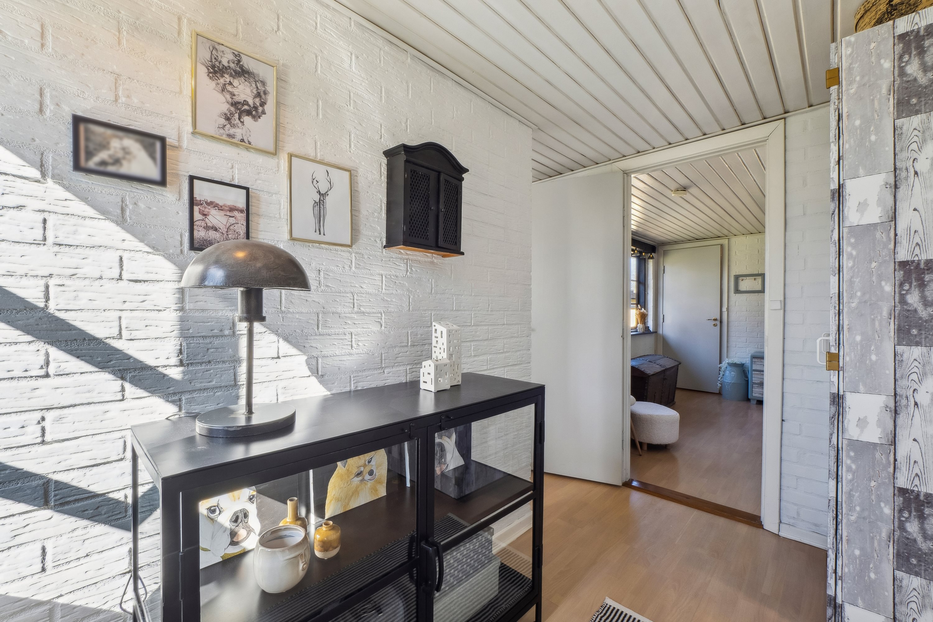 Fremhævet stue billede i fuldskærmstilstand. Billede af Astrup Vig 94, Astrup Vig, 7870 Roslev