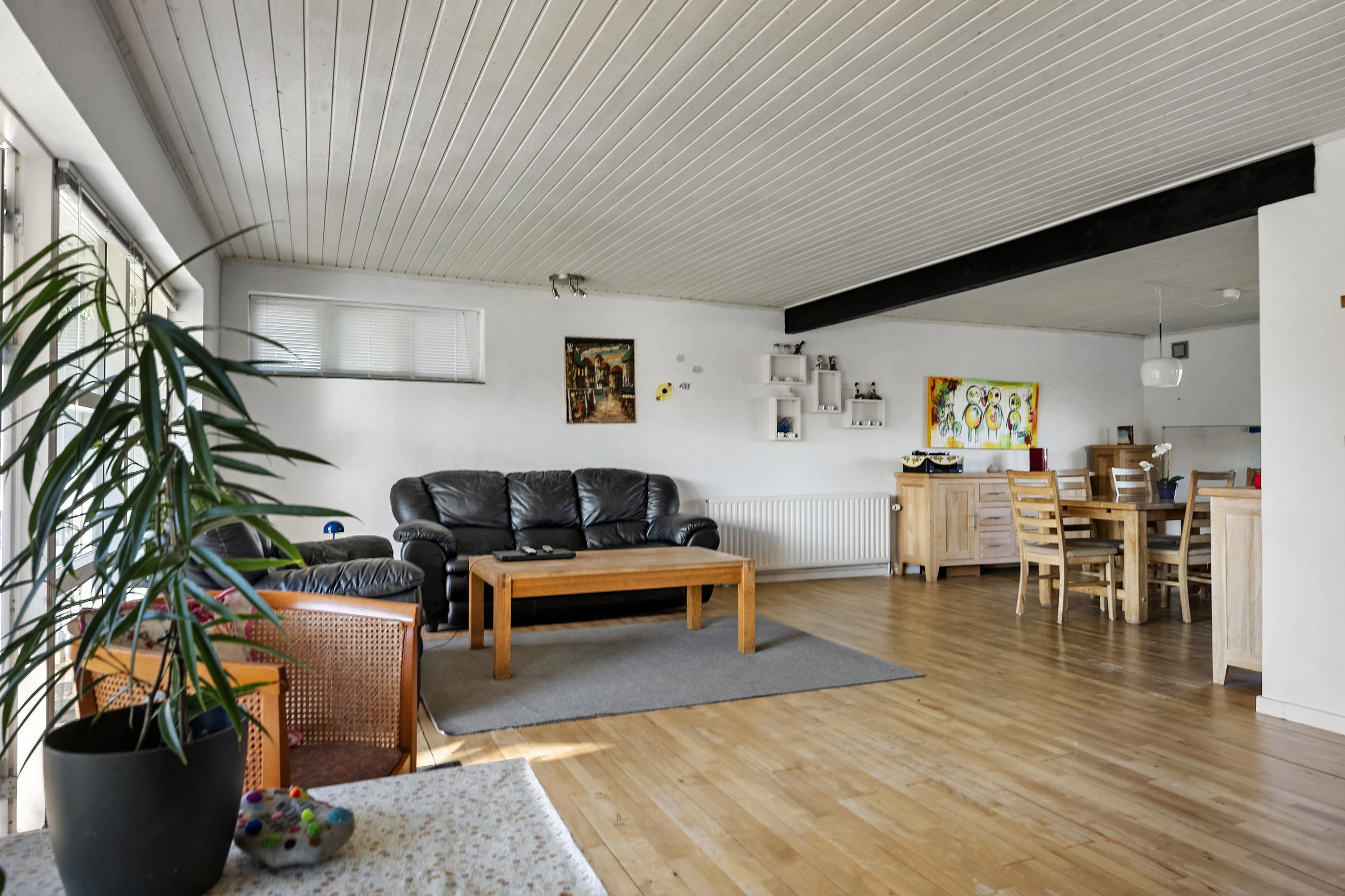 Fremhævet stue billede i fuldskærmstilstand. Billede af Alrøvej 10, Falling, 8300 Odder