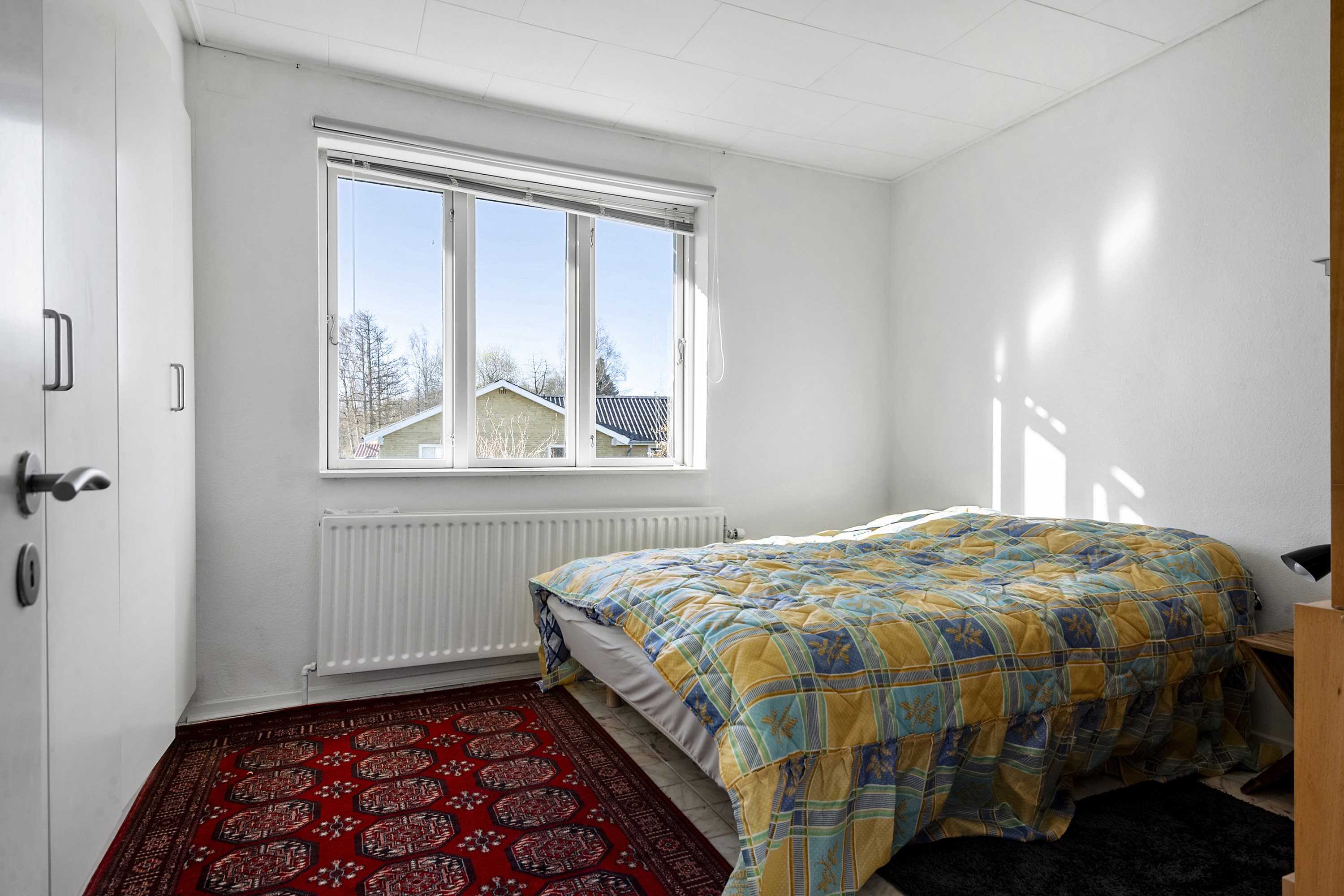 Fremhævet soveværelse billede i fuldskærmstilstand. Billede af Alrøvej 10, Falling, 8300 Odder