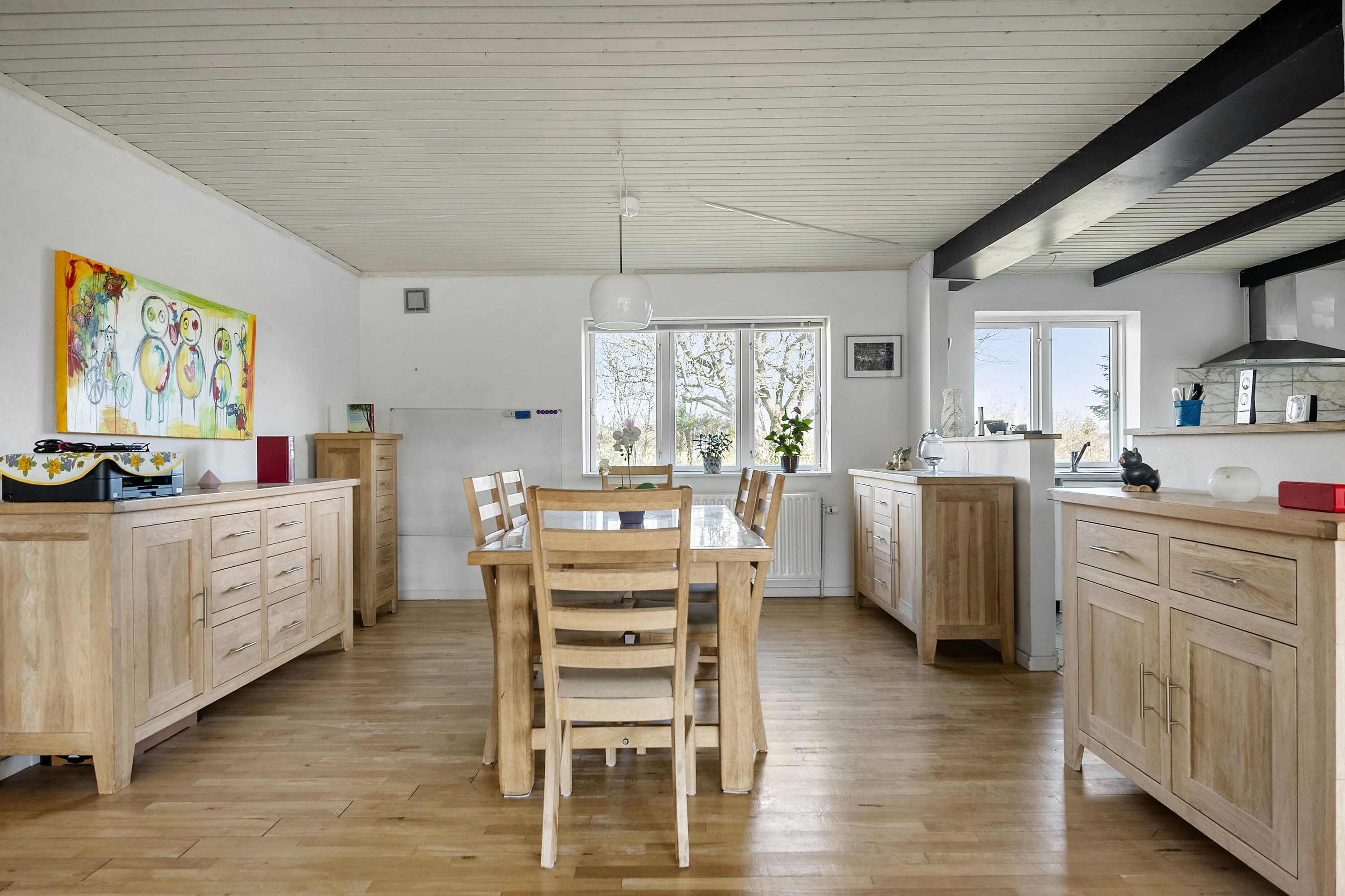 Fremhævet spisestue billede i fuldskærmstilstand. Billede af Alrøvej 10, Falling, 8300 Odder